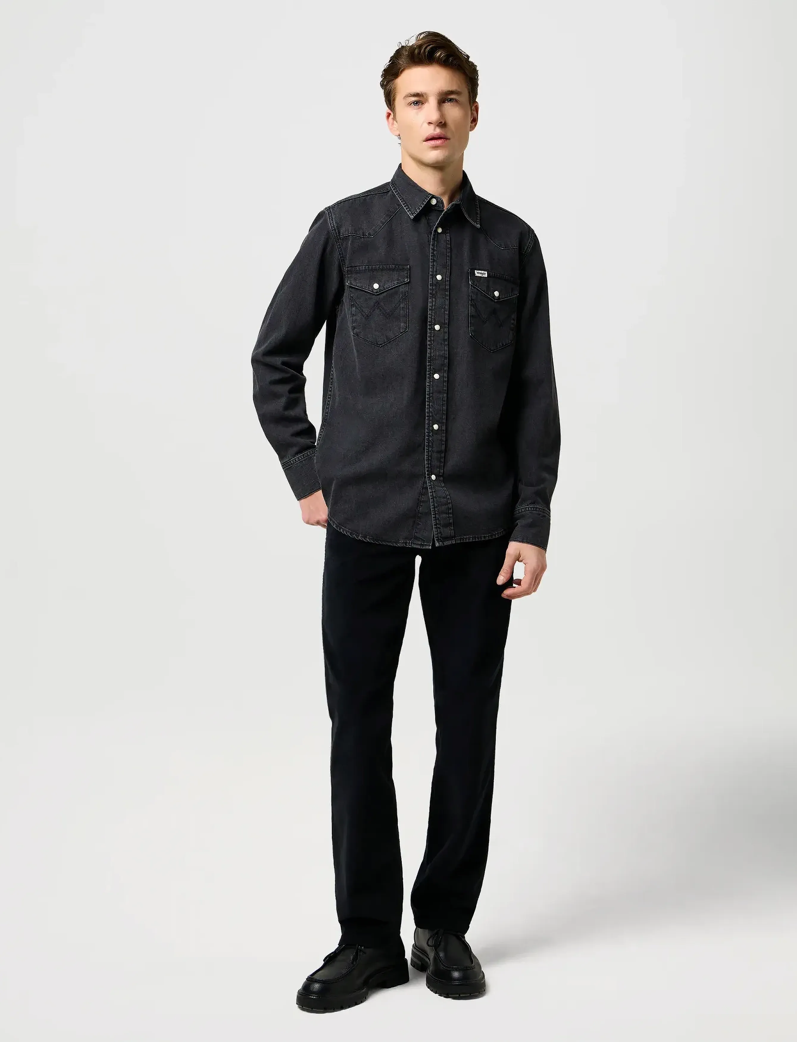 Wrangler - GREENSBORO - housut & farkut - black - 4