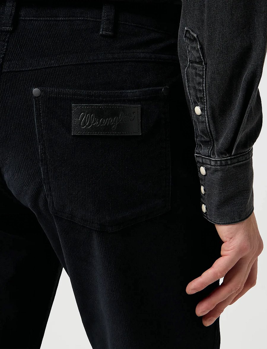 Wrangler - GREENSBORO - džinsa bikses ar tievām starām - black - 5