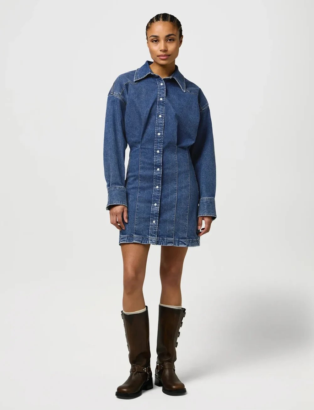 Wrangler - DARTED SKIRT DRESS - jeansklänningar - sapphire trace - 4