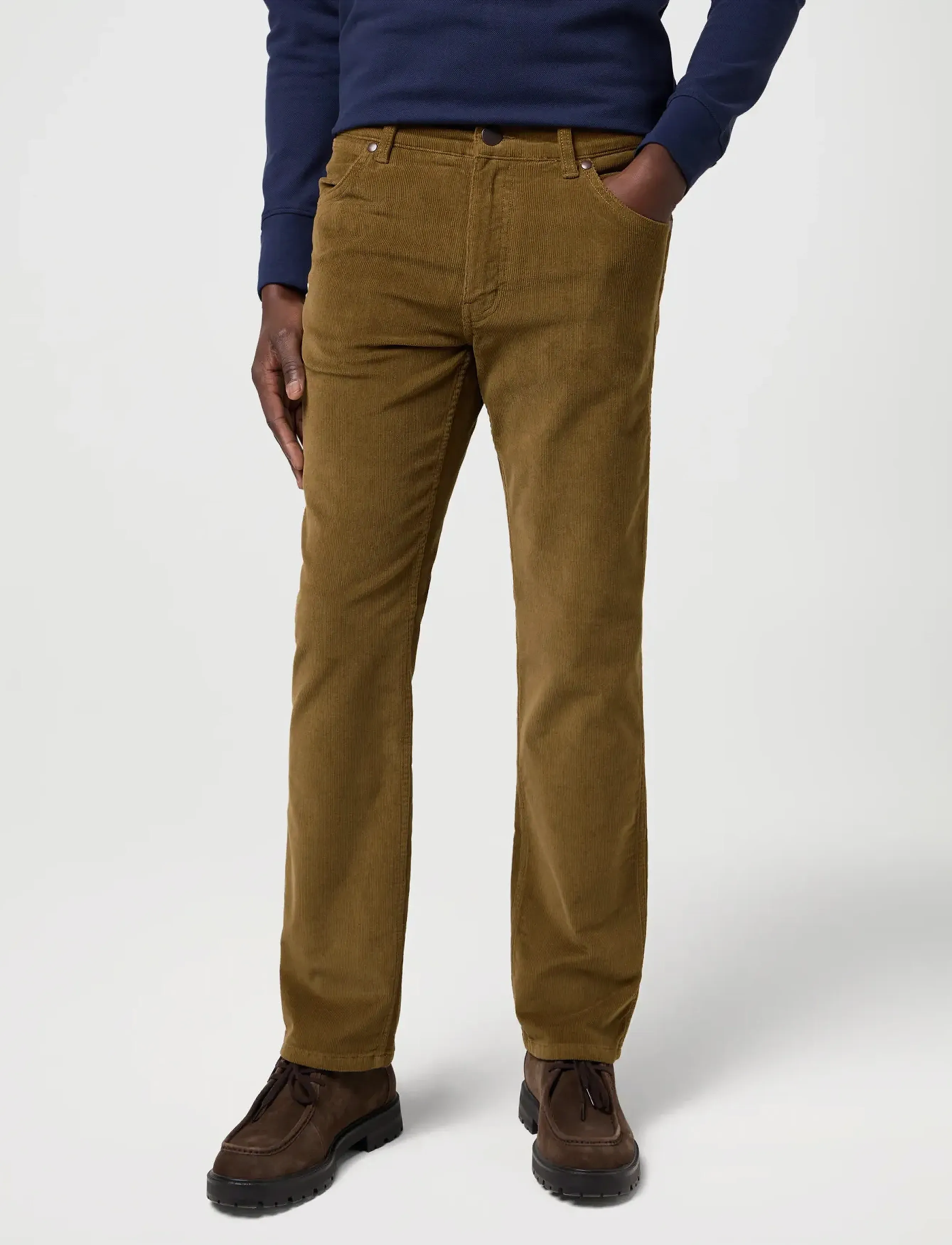 Wrangler Greensboro, 31 x 32, Brown, Jeans > Smalle, Herre