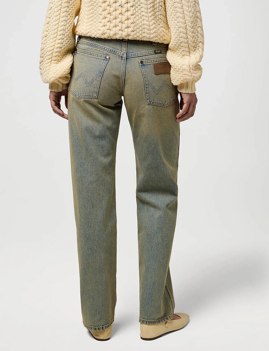 Wrangler - LOW RISE COWBOY JEAN - straight jeans - tinted indigo - 3