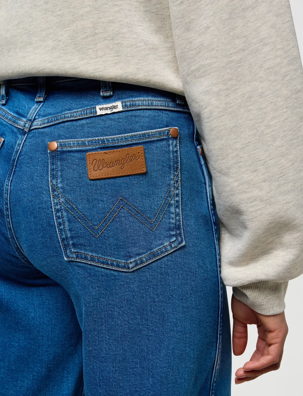 Wrangler - CANYON - brede jeans - gentle sky - 5