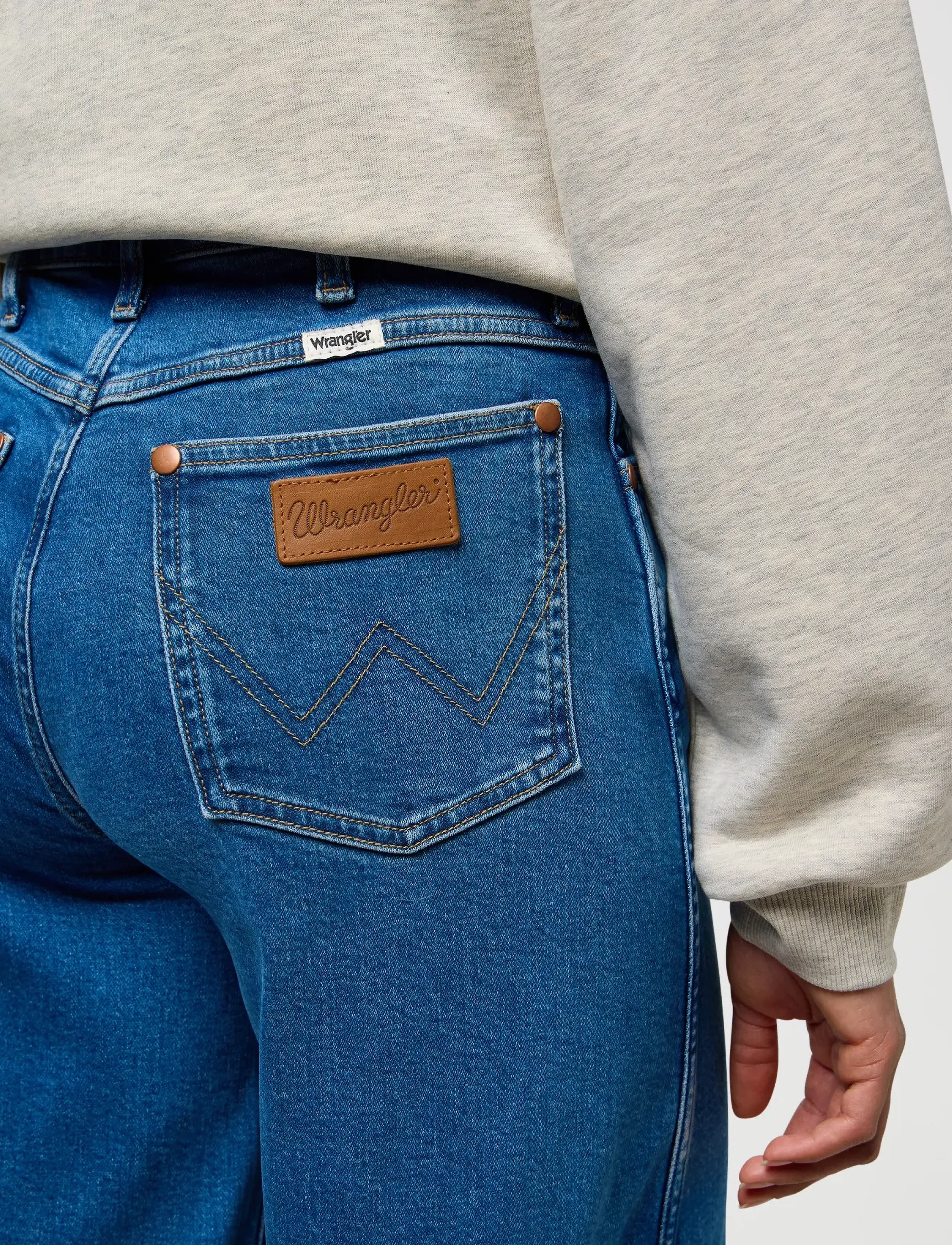 Wrangler - CANYON - brede jeans - gentle sky - 5