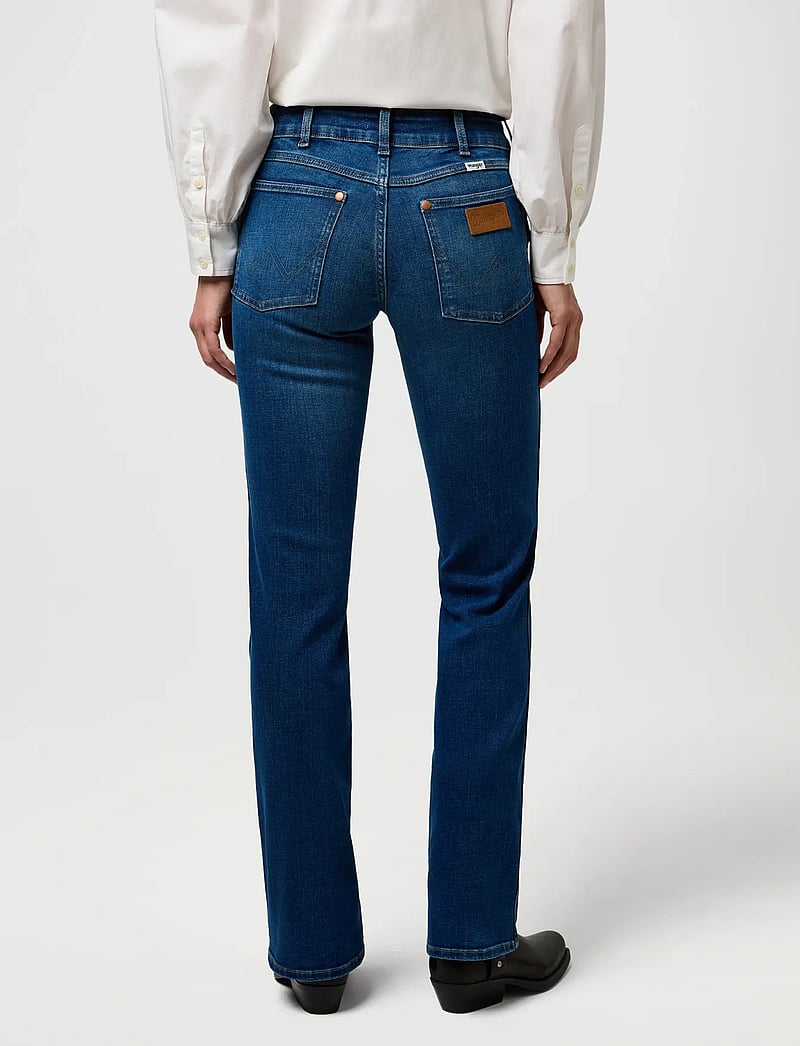 Wrangler - LOW RISE BOLD BOOT - bootcut jeans - canyon crest - 3