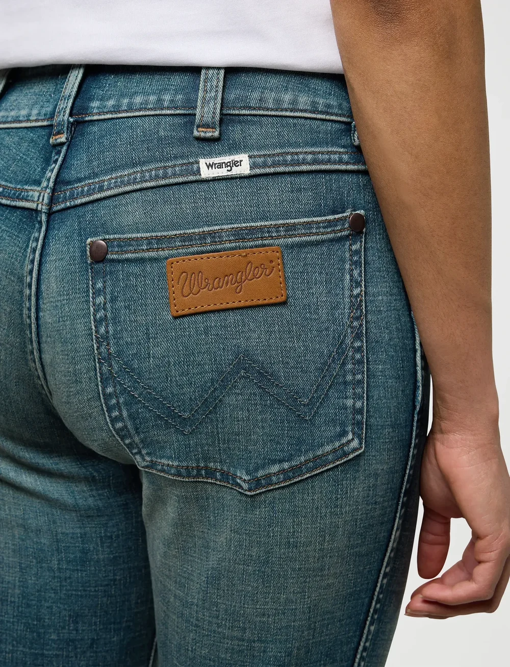 Wrangler - LOW RISE BOLD BOOT - bootcut jeans - summit shade - 5