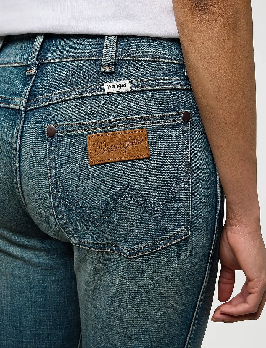 Wrangler - LOW RISE BOLD BOOT - bootcut-jeans - summit shade - 5