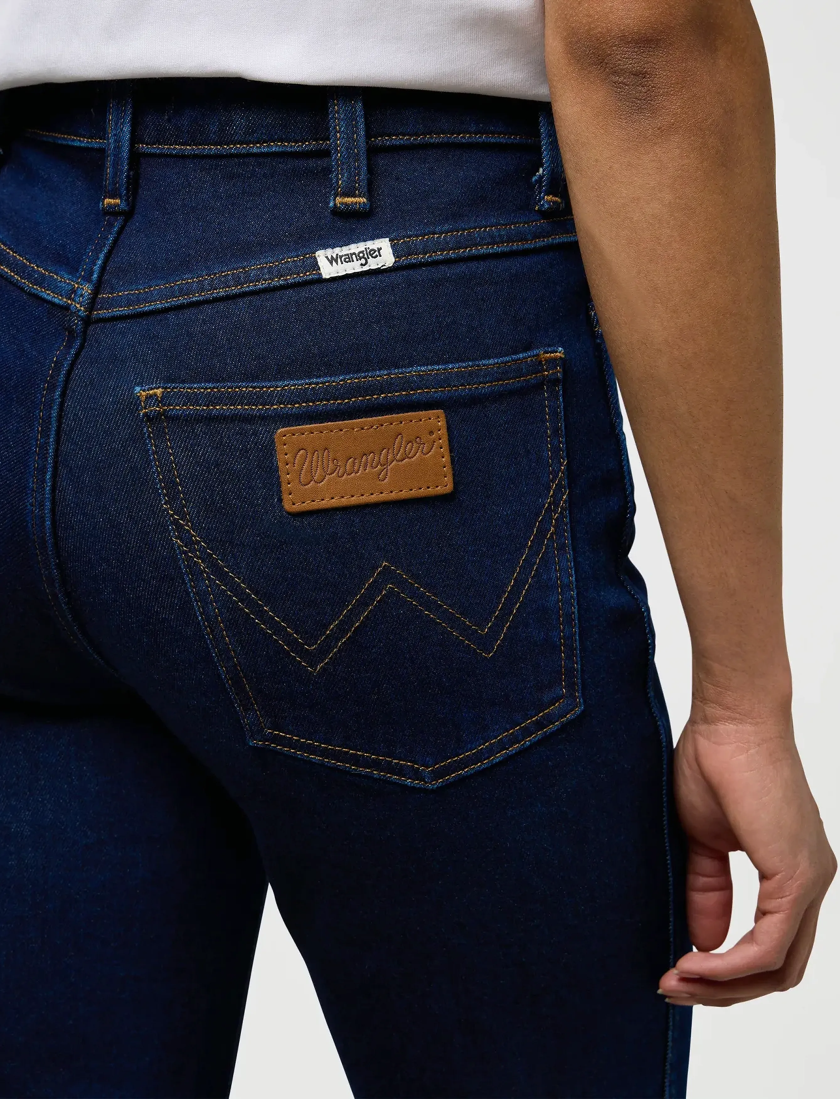 Wrangler - STRAIGHT - cosmit corral - 5