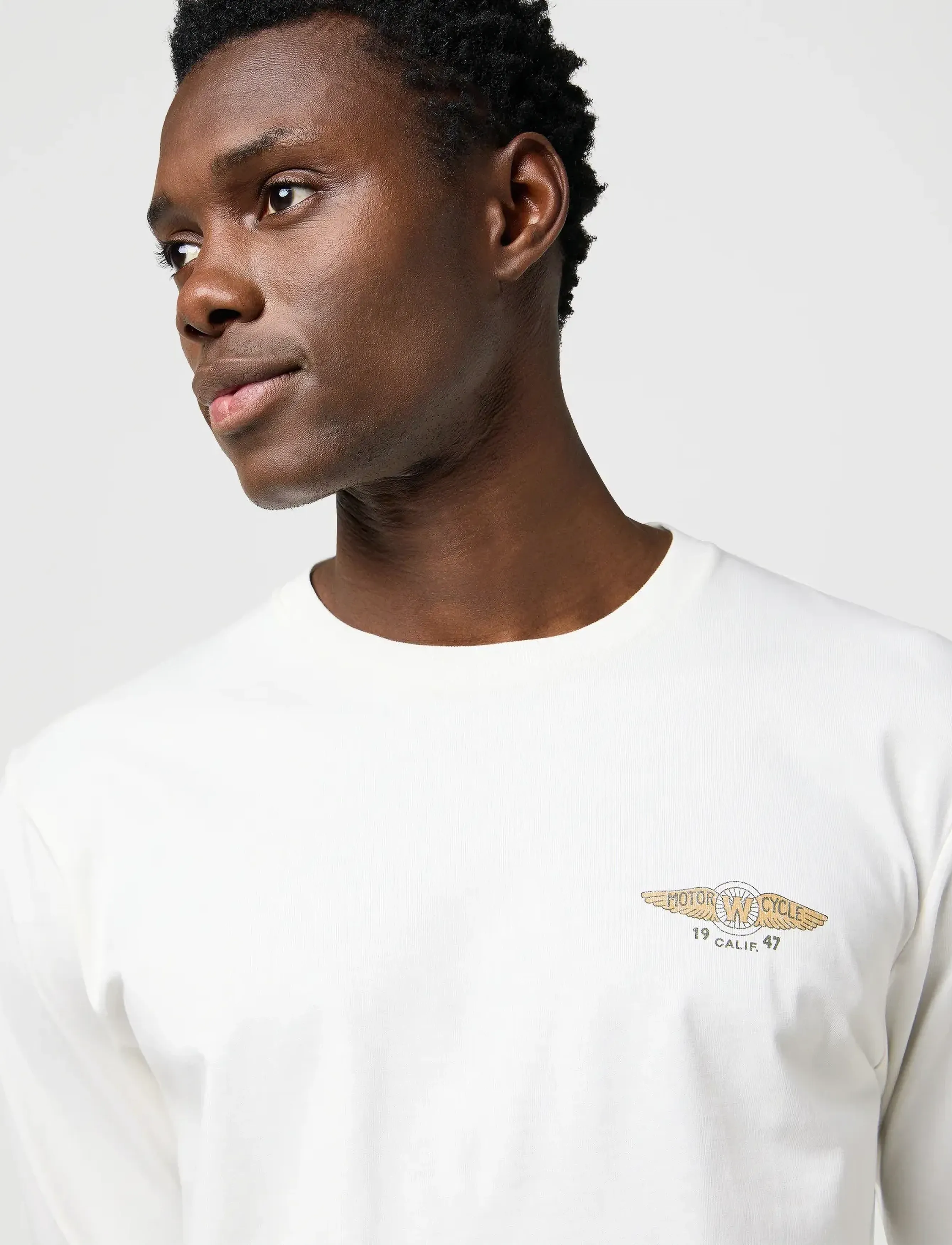 Wrangler - LS AMERICANA TEE - alhaisimmat hinnat - worn white - 5