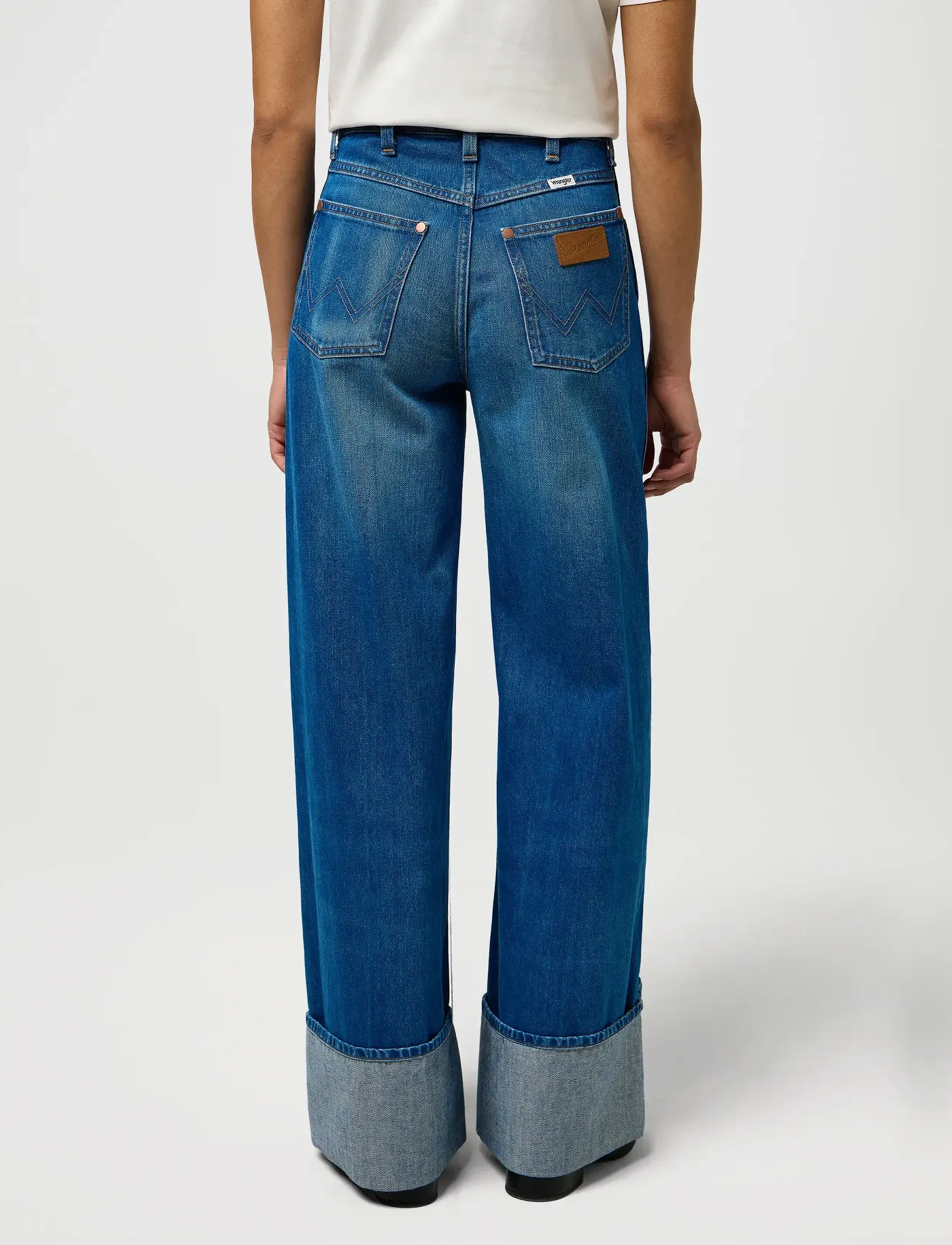 Wrangler - CUFFED TROUSER - hosen mit weitem bein - rodeo ridge - 3