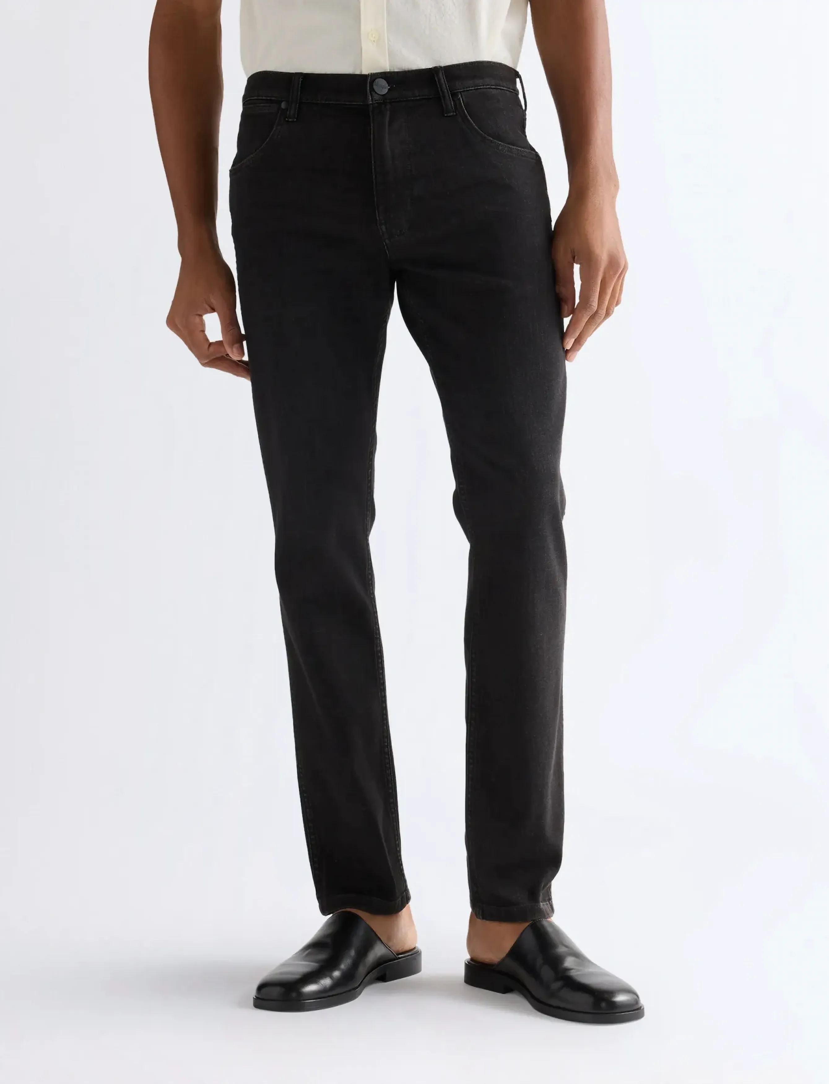 Wrangler Greensboro, 38 x 32, Black, Jeans > Almindelige, Herre