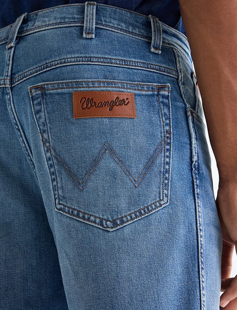 Wrangler - TEXAS SHORTS - jorts - harbor blue - 5