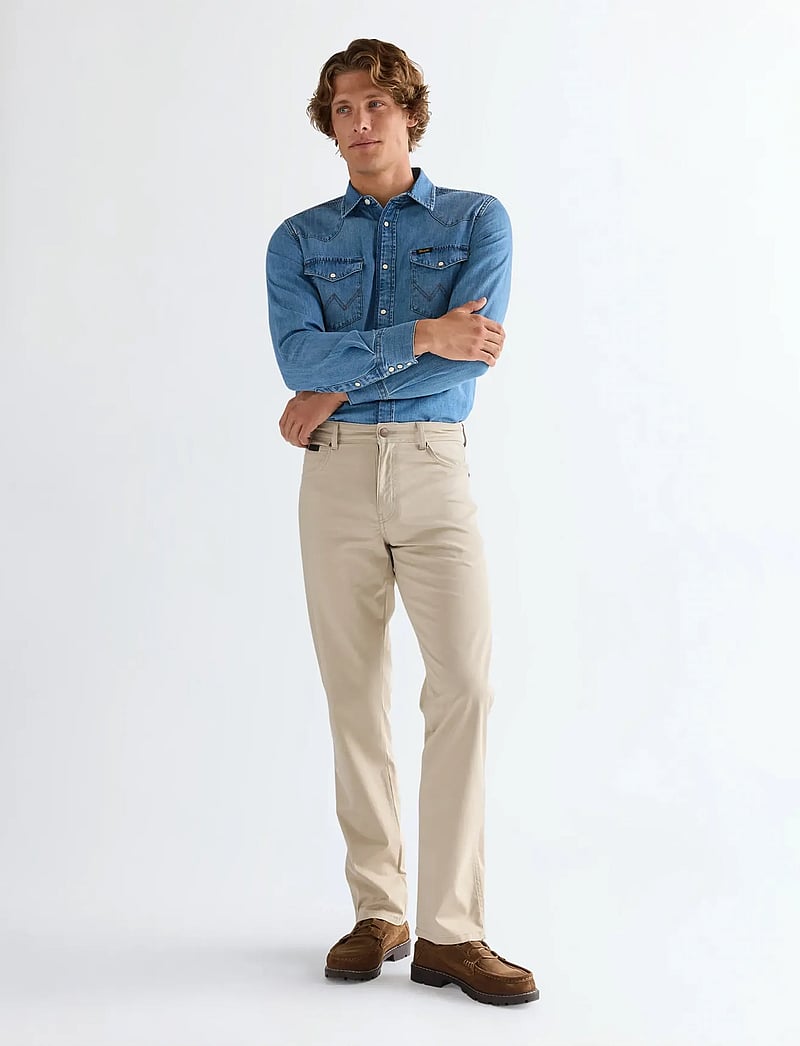 Wrangler - TEXAS - casual trousers - plaza taupe - 3