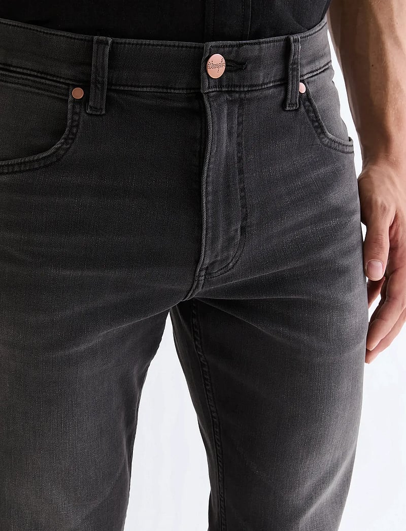 Wrangler - GREENSBORO - regular jeans - raven ash - 5
