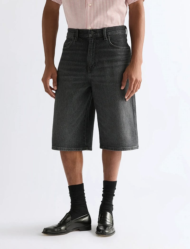 Wrangler - JORT SHORTS - lühikesed teksapüksid - iron fawn - 0