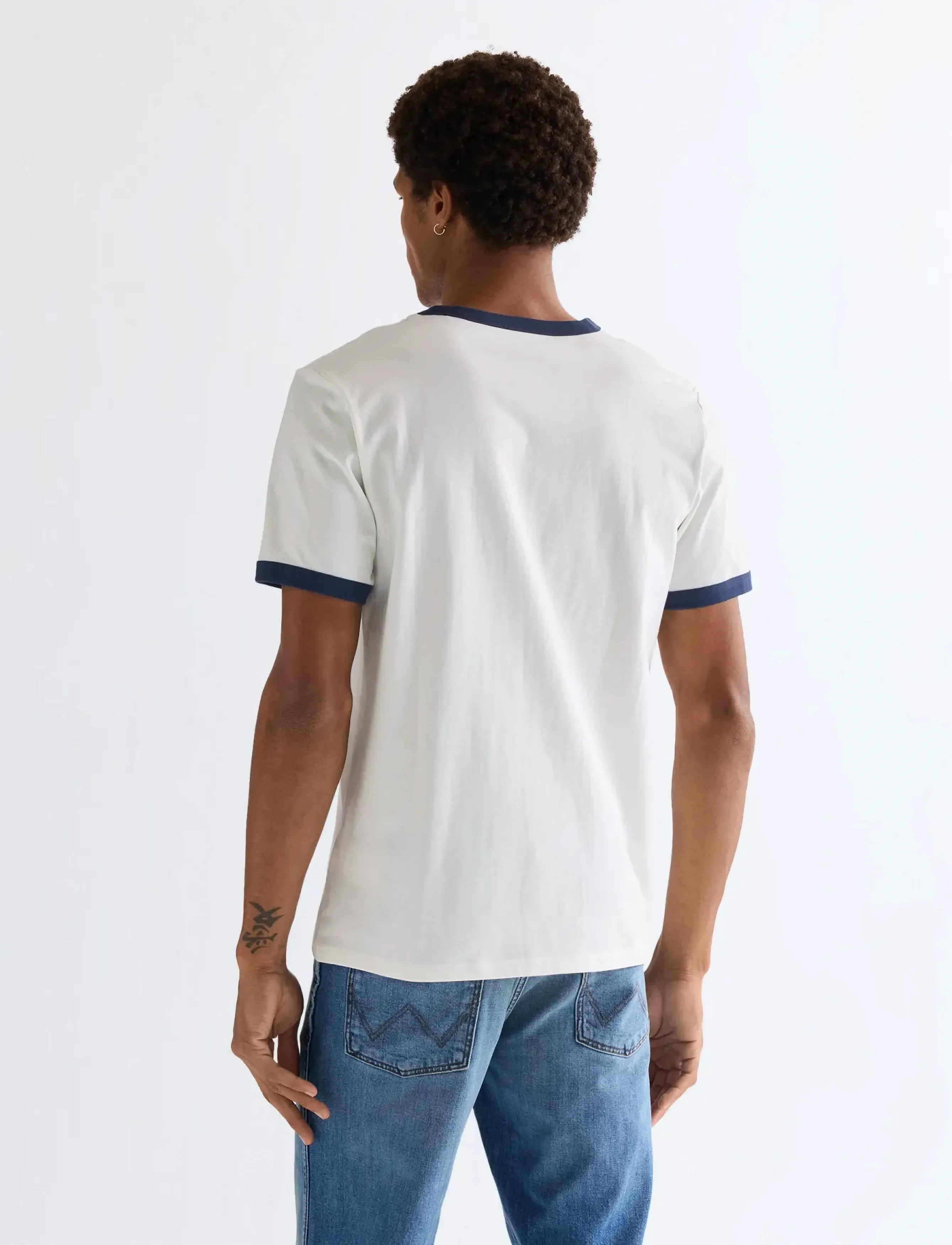 Wrangler - RINGER TEE - short-sleeved t-shirts - worn white - 2