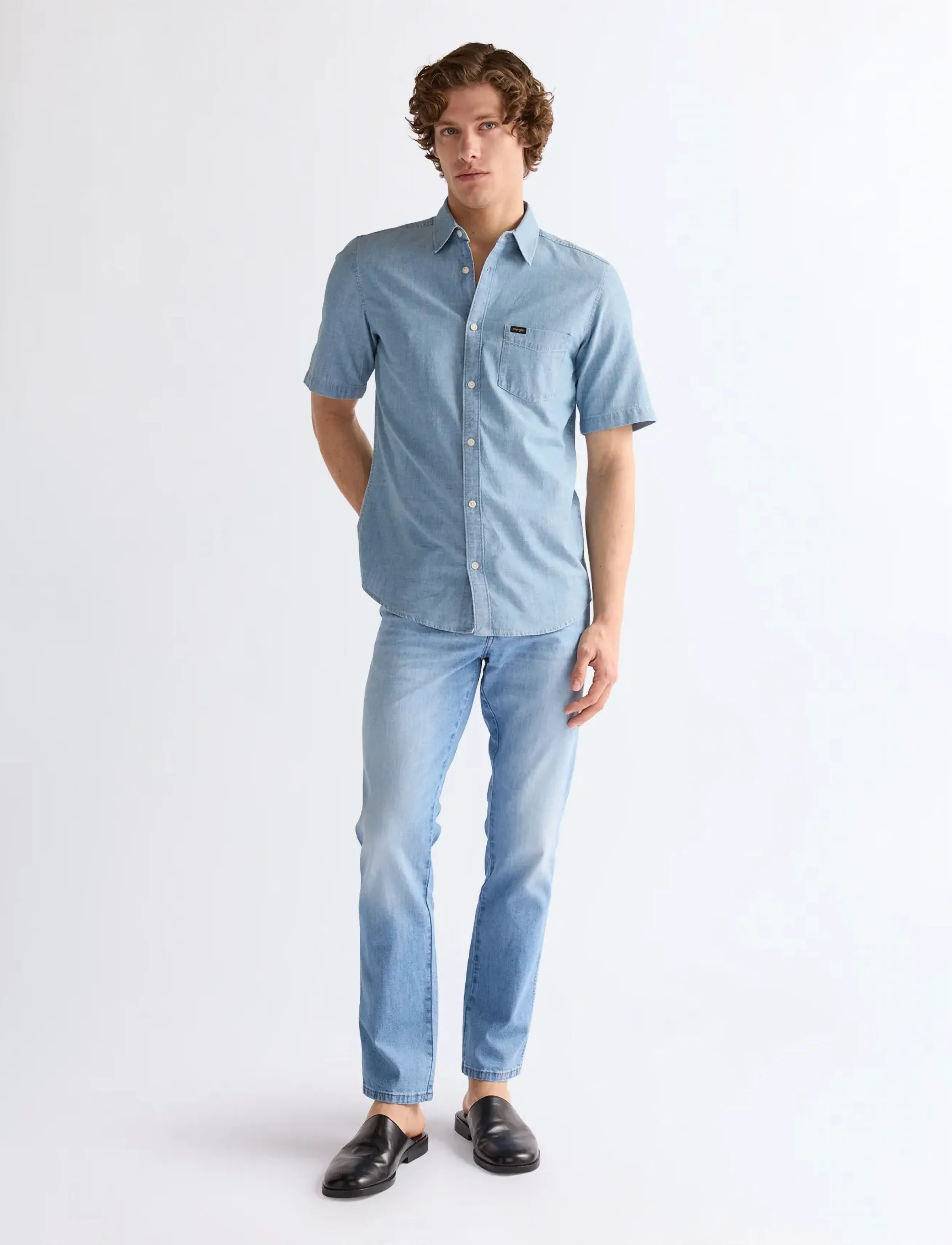 Wrangler - SS CHAMBRAY SHIRT - kortärmade skjortor - indigo - 4