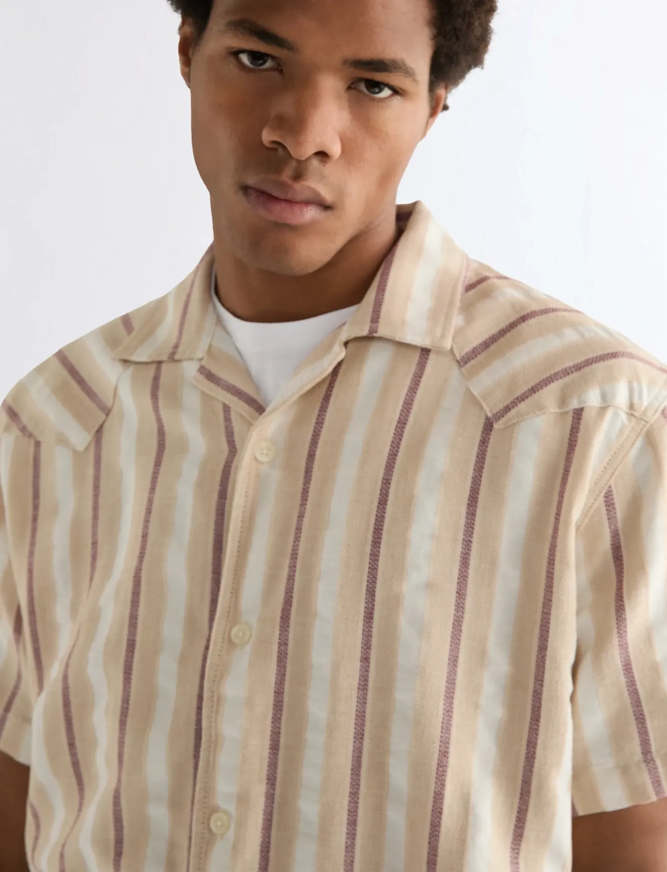 Wrangler - SS W RESORT SHIRT - casual skjorter - tan ruby wine - 5