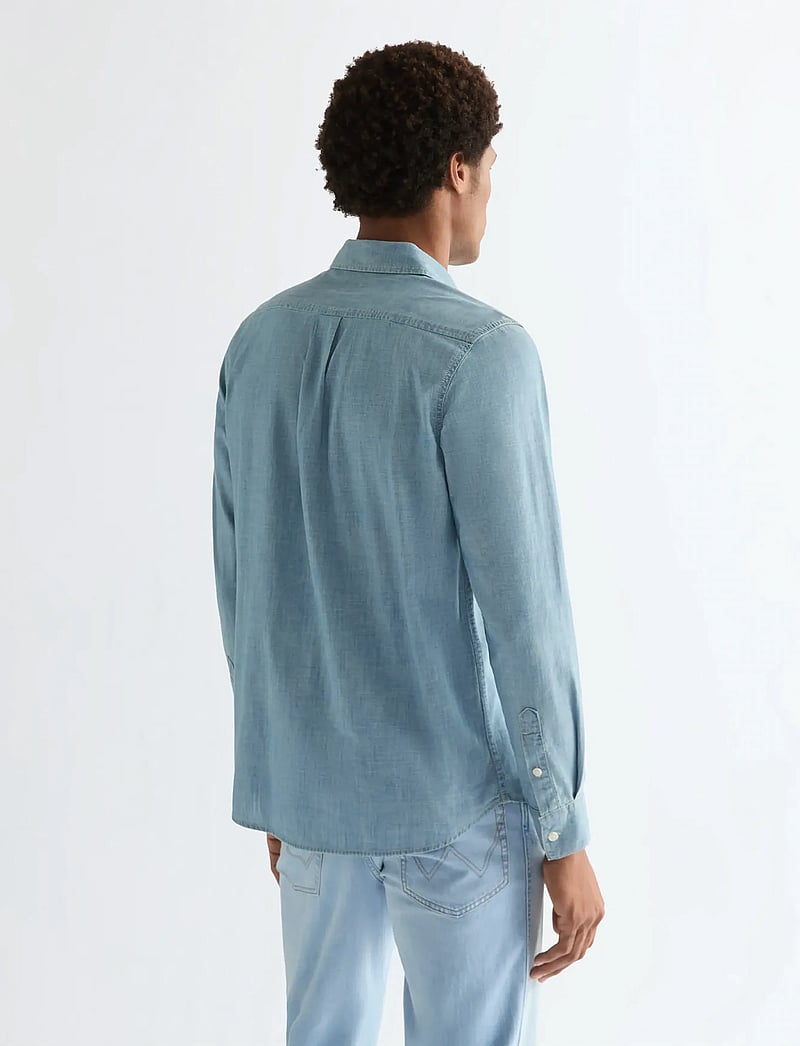 Wrangler - CHAMBRAY SHIRT - jeansskjortor - indigo - 3