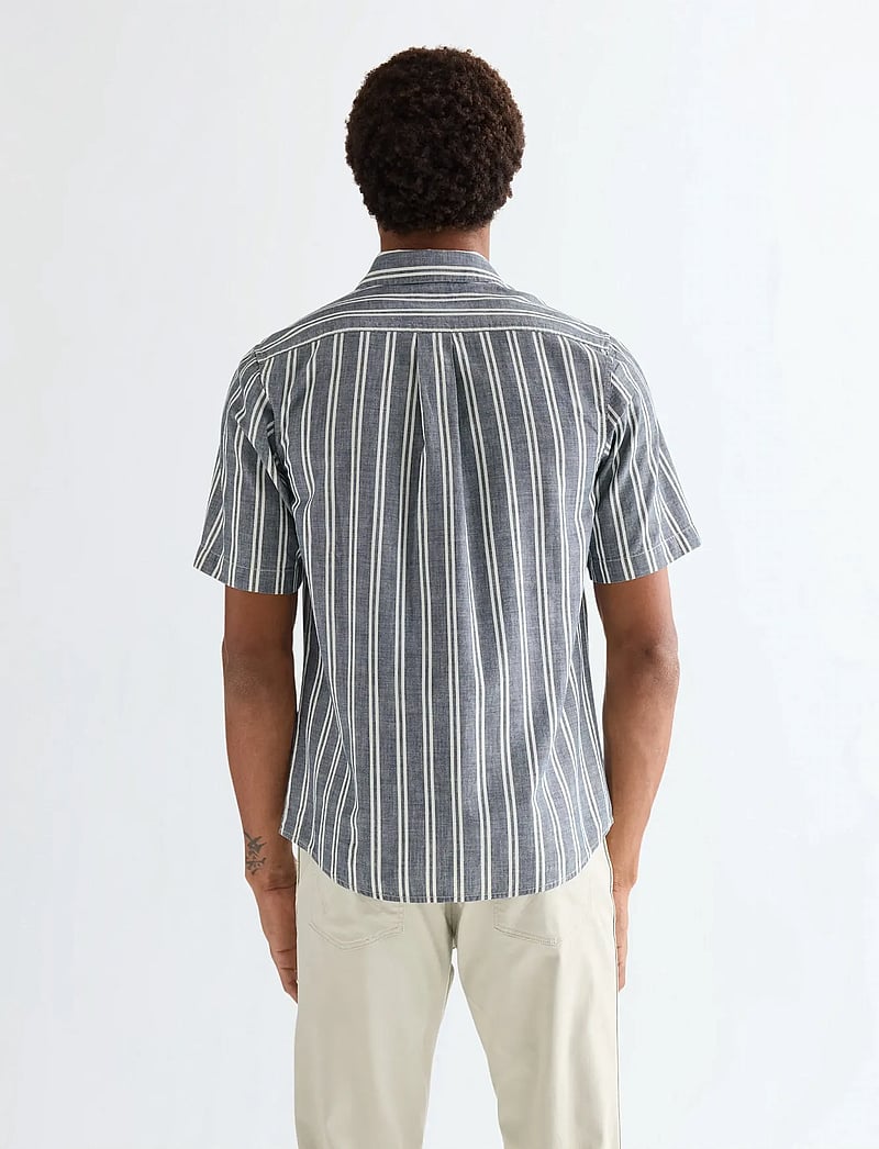 Wrangler - SS CHAMBRAY SHIRT - kortärmade skjortor - dark stripe - 3