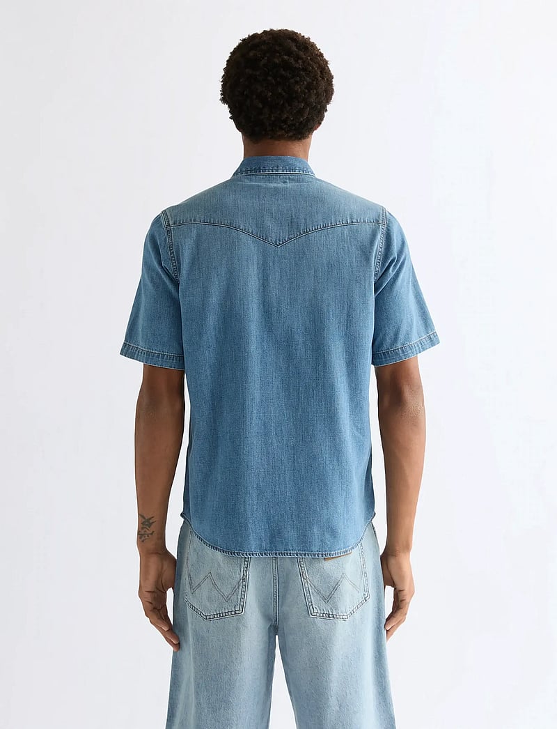 Wrangler - SS WESTERN SHIRT - teksasärgid - mid light wash - 3