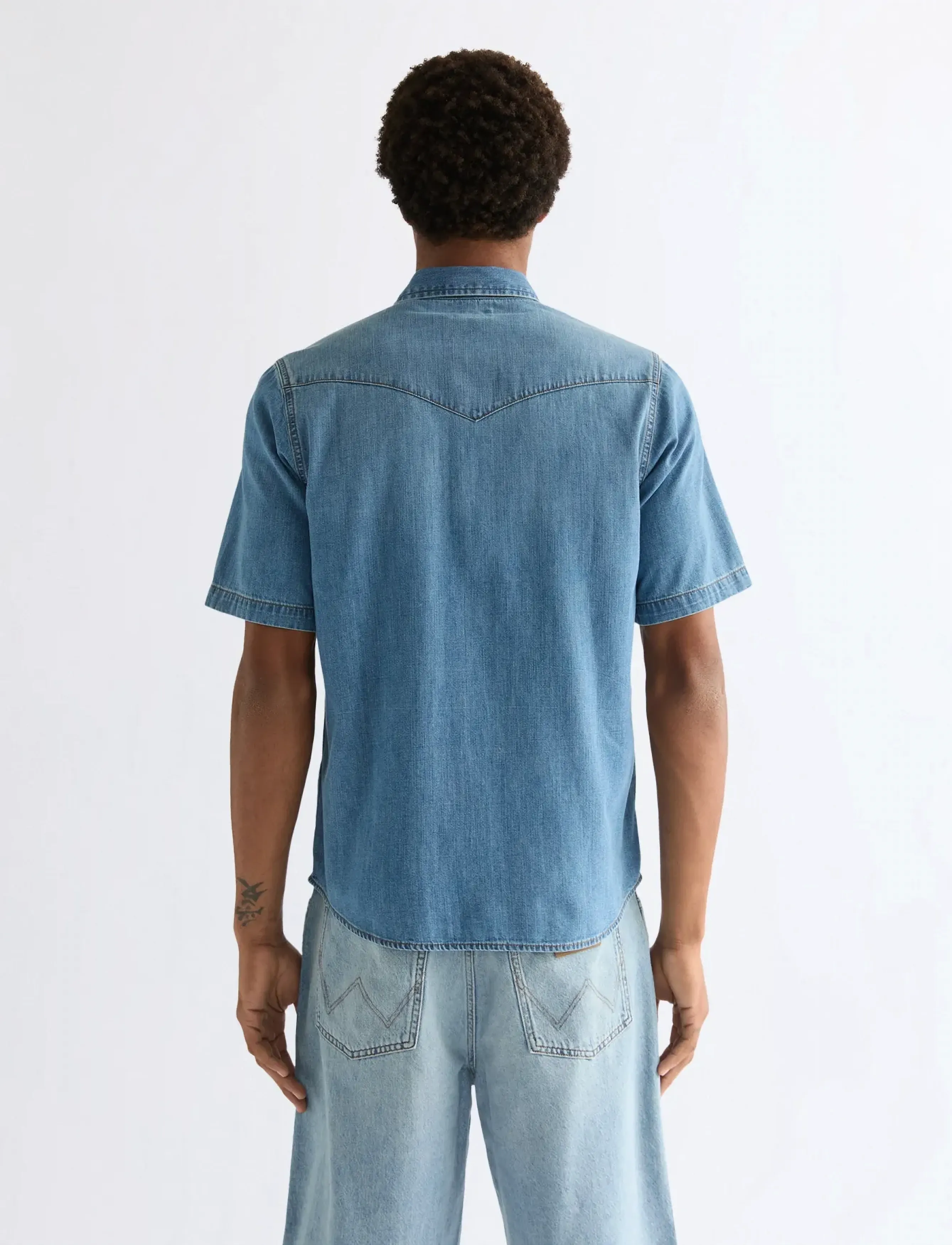 Wrangler - SS WESTERN SHIRT - teksasärgid - mid light wash - 3