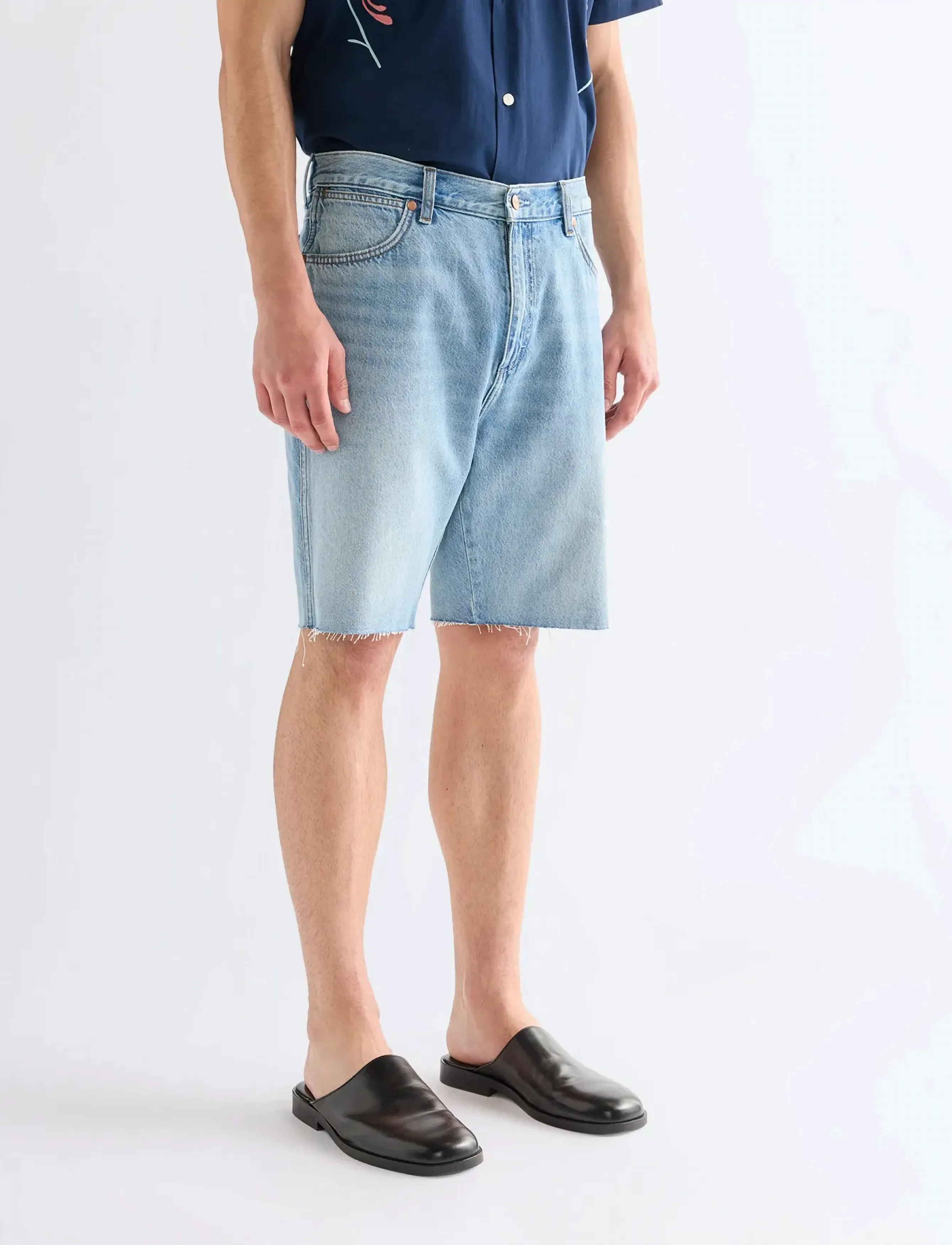 Wrangler COWBOY SHORTS - Teksariided - DAWN / blue