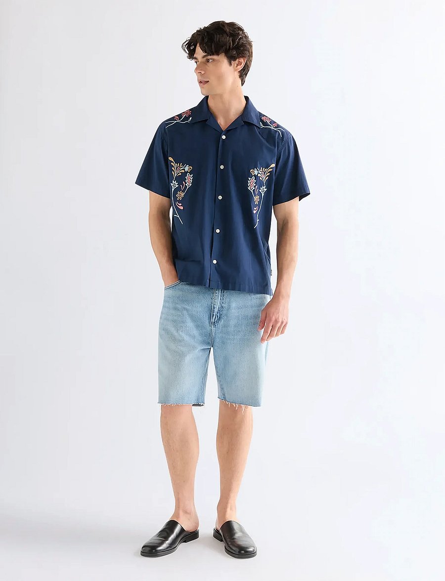 Wrangler - COWBOY SHORTS - short en jean - dawn - 4