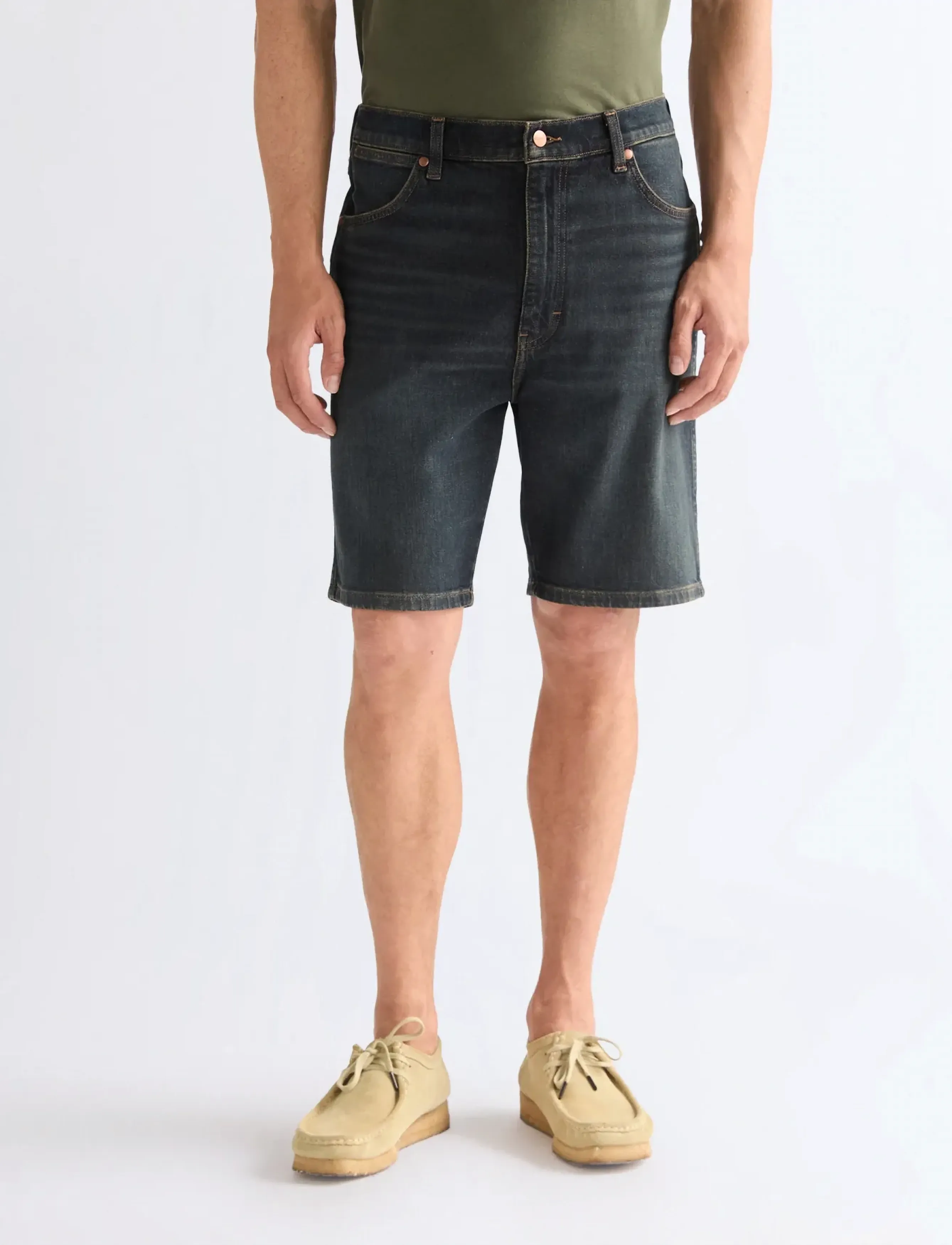 Wrangler COWBOY SHORTS - Looks for less - PINE / black
