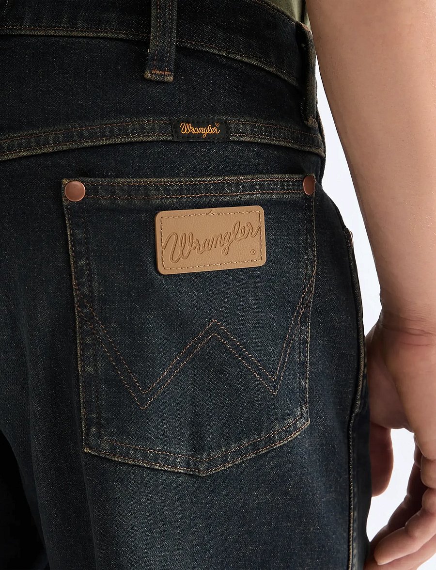 Wrangler - COWBOY SHORTS - jorts - pine - 5
