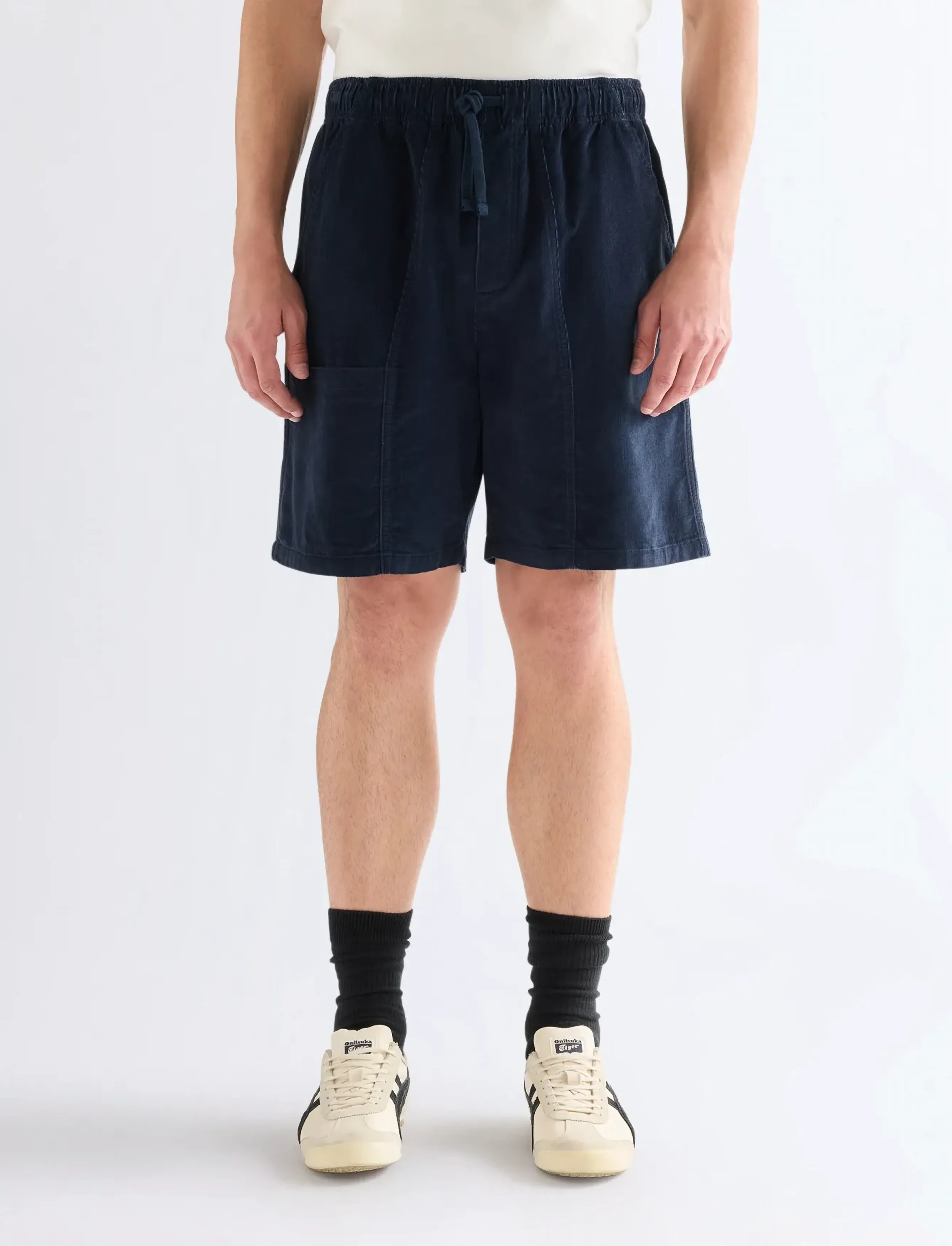 Wrangler VINLA SHORTS - Looks for less - DARK SAPPHIRE / navy