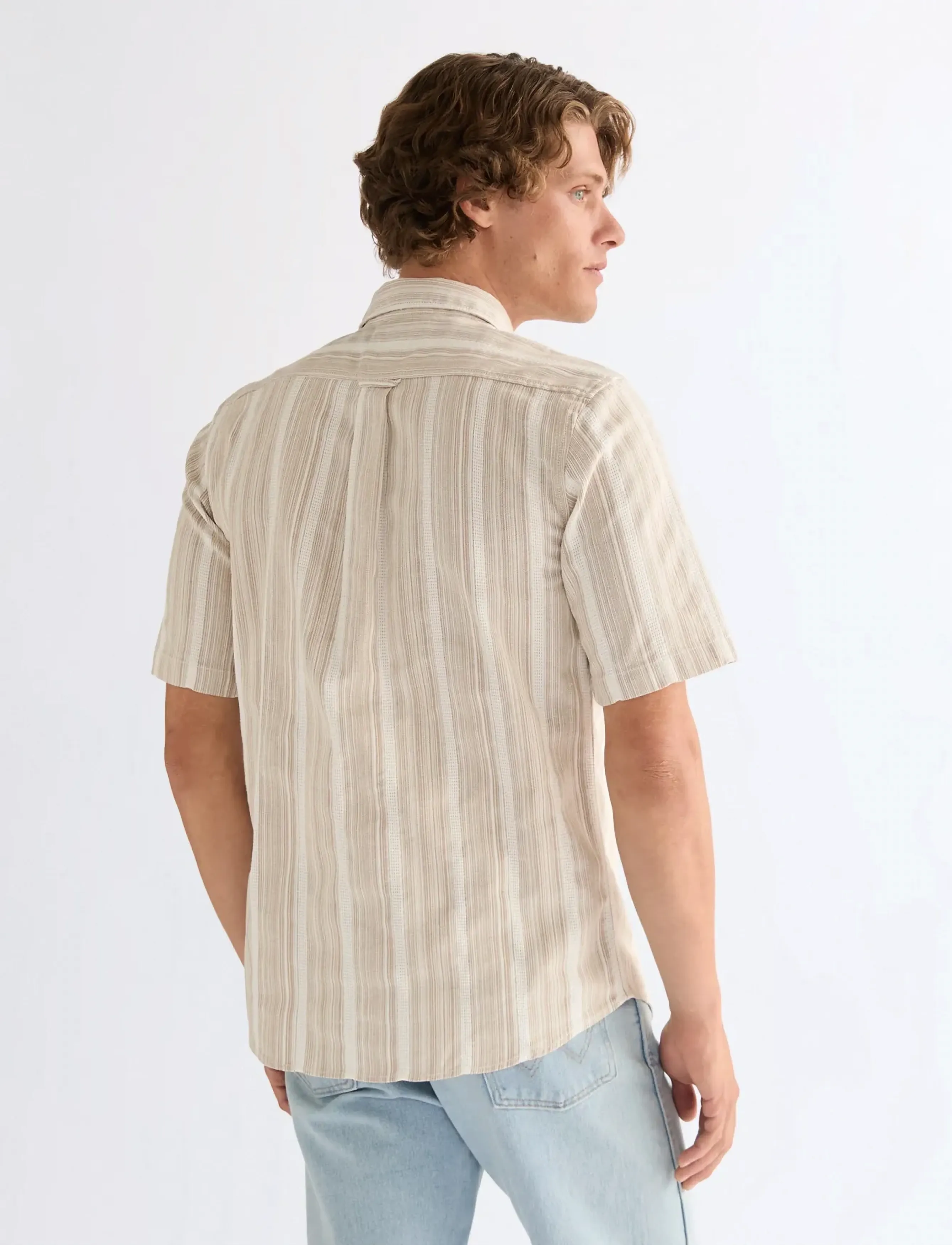 Wrangler - SS SHIRT - casual hemden - brown white - 2