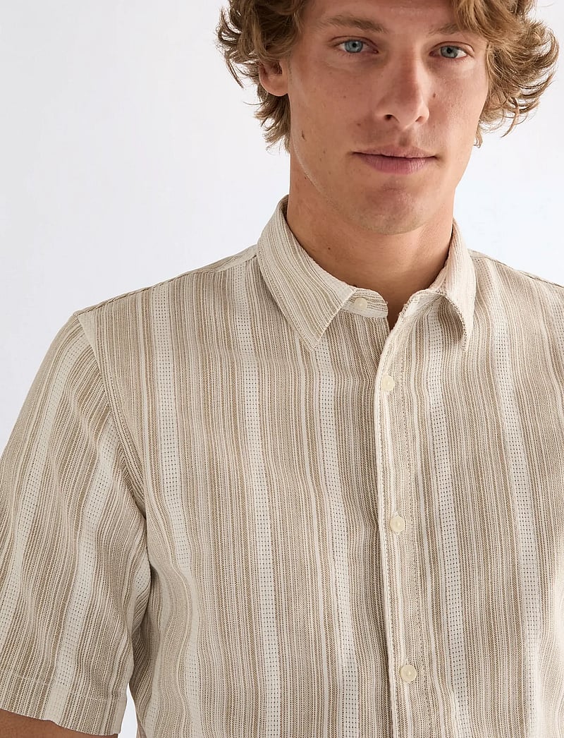 Wrangler - SS SHIRT - randiga skjortor - brown white - 5
