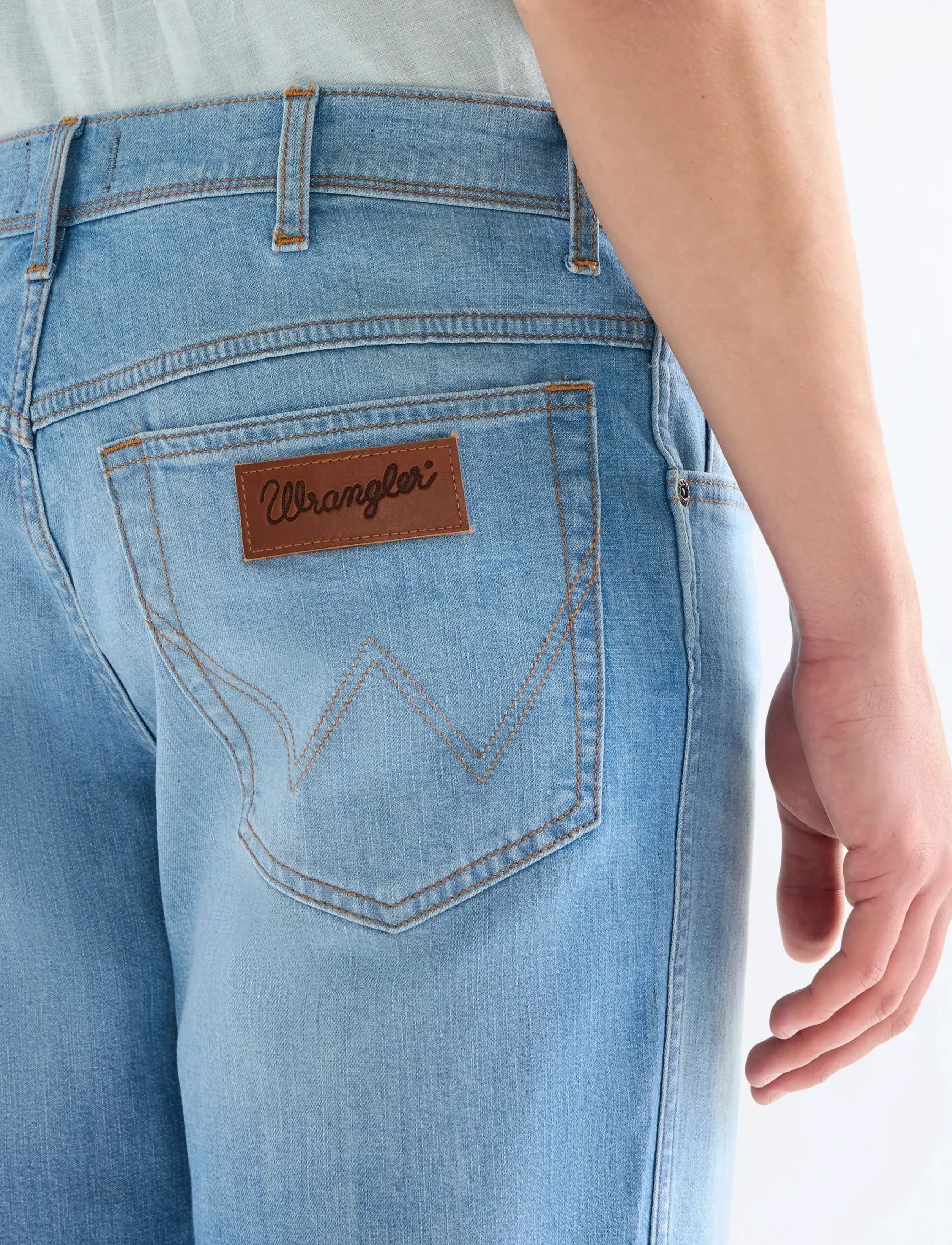 Wrangler - TEXAS SHORTS - menn - light wash - 5