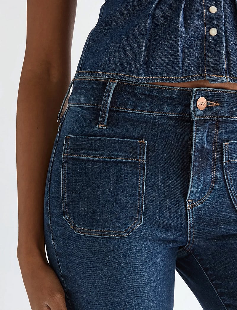 Wrangler - FLARE - utsvängda jeans - pioneer pop - 5