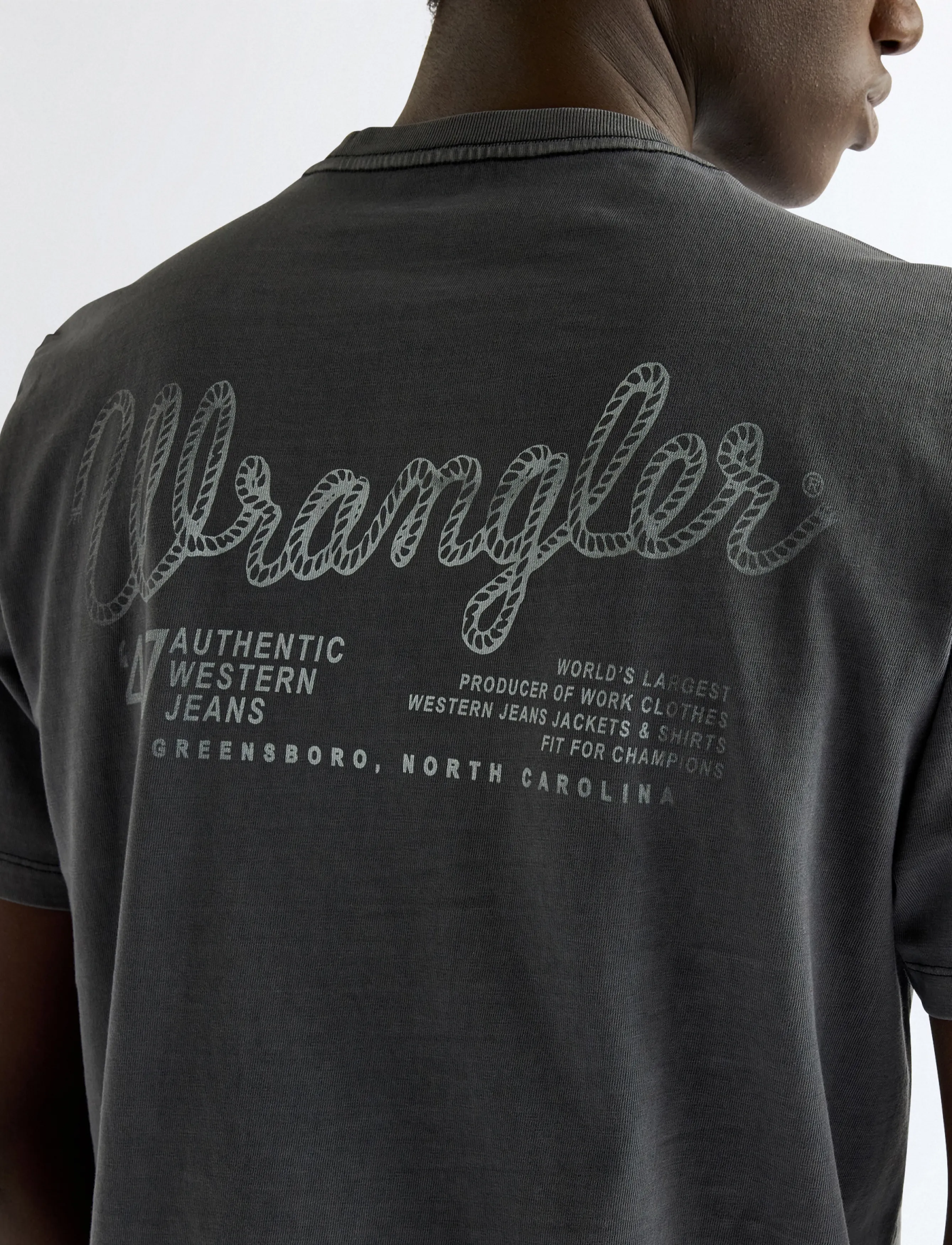 Wrangler - GRAPHIC TEE - black beauty - 5