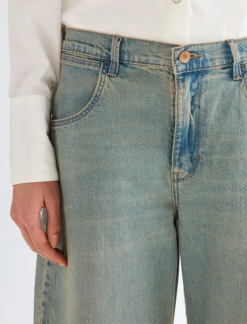 Wrangler - LR ULTRA BARREL - barrel jeans - headed west - 5
