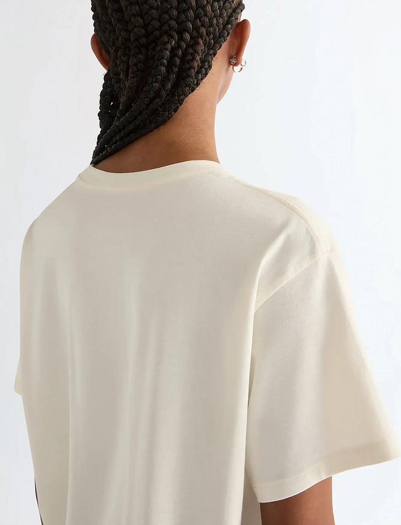 Wrangler - GIRLFRIEND TEE - t-särgid - worn white - 5