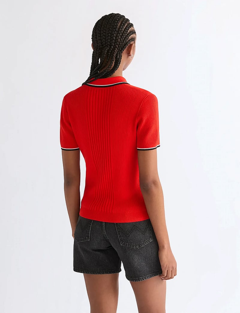 Wrangler - QUARTER ZIP POLO - crop tops - flame scarlet - 3