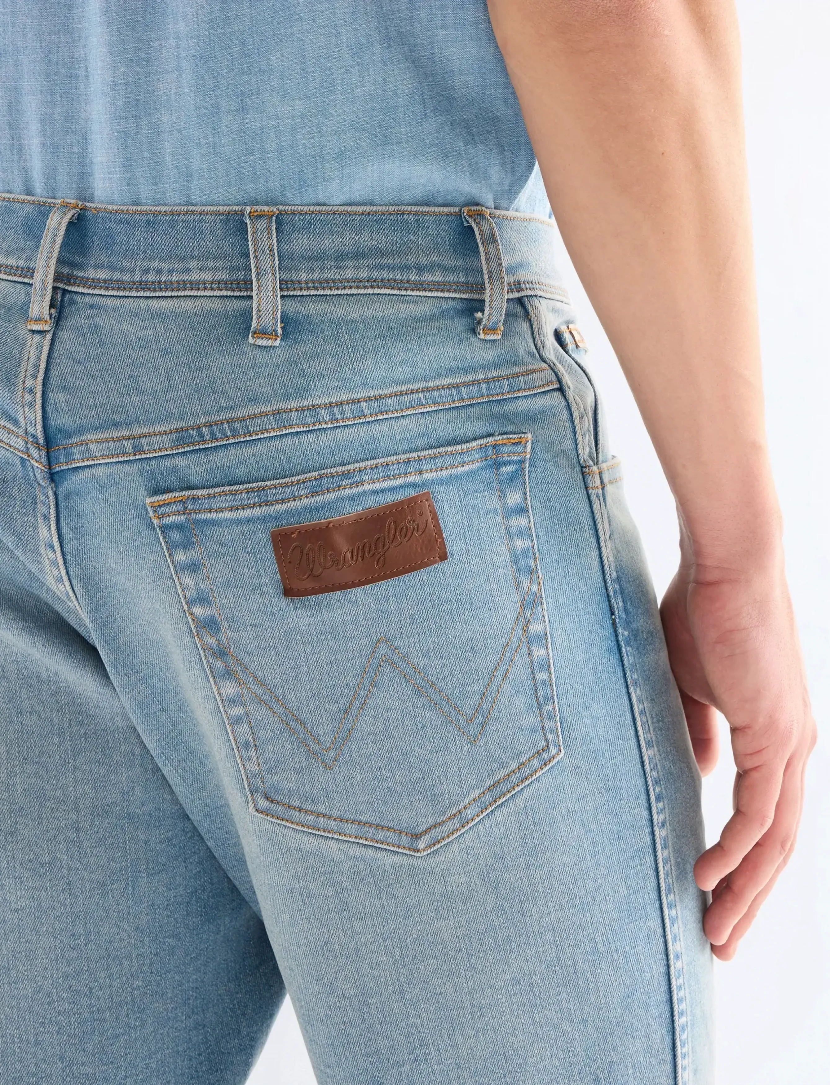 Wrangler - TEXAS SHORTS - jeansshorts - aged blue - 5