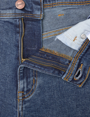 Wrangler - TEXAS SLIM - slim fit jeans - stonewash - 3