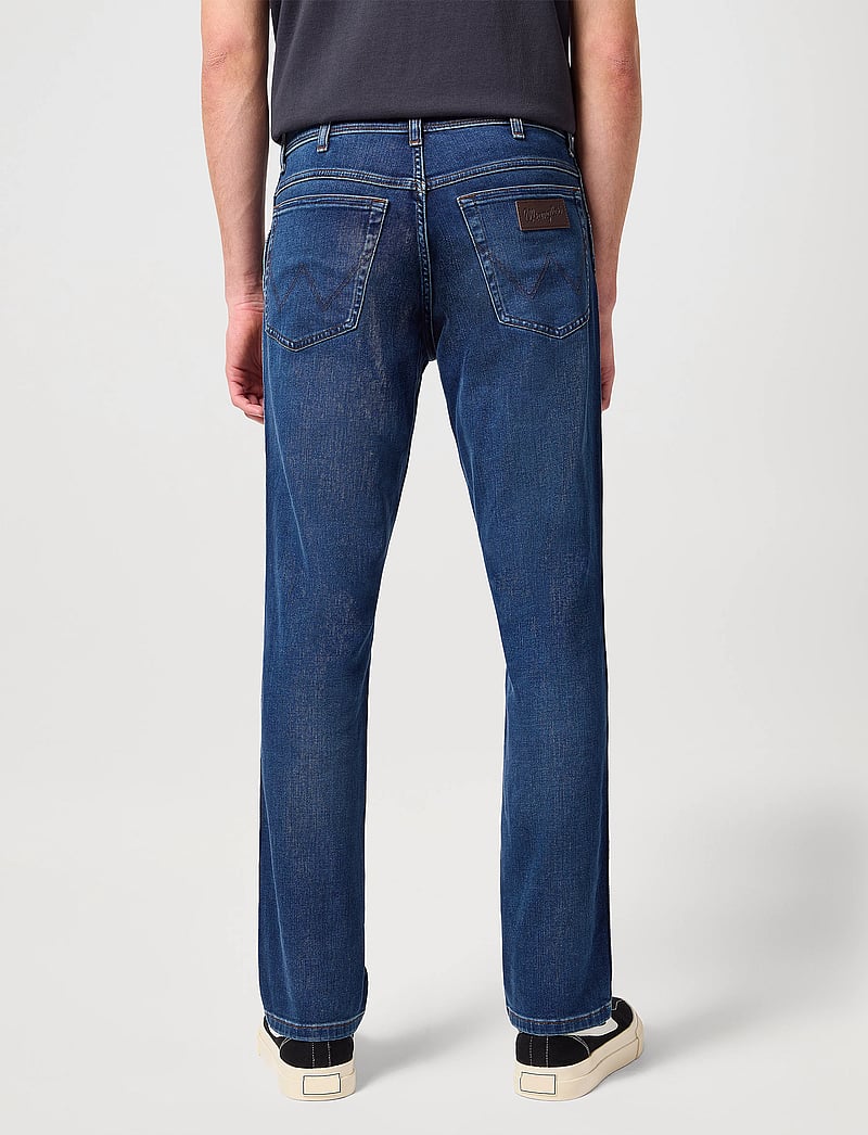 Wrangler - TEXAS SLIM - regular jeans - silkyway - 4