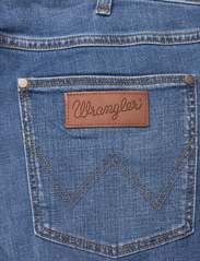 Wrangler - GREENSBORO - Įprasto kirpimo džinsai - softwear - 6
