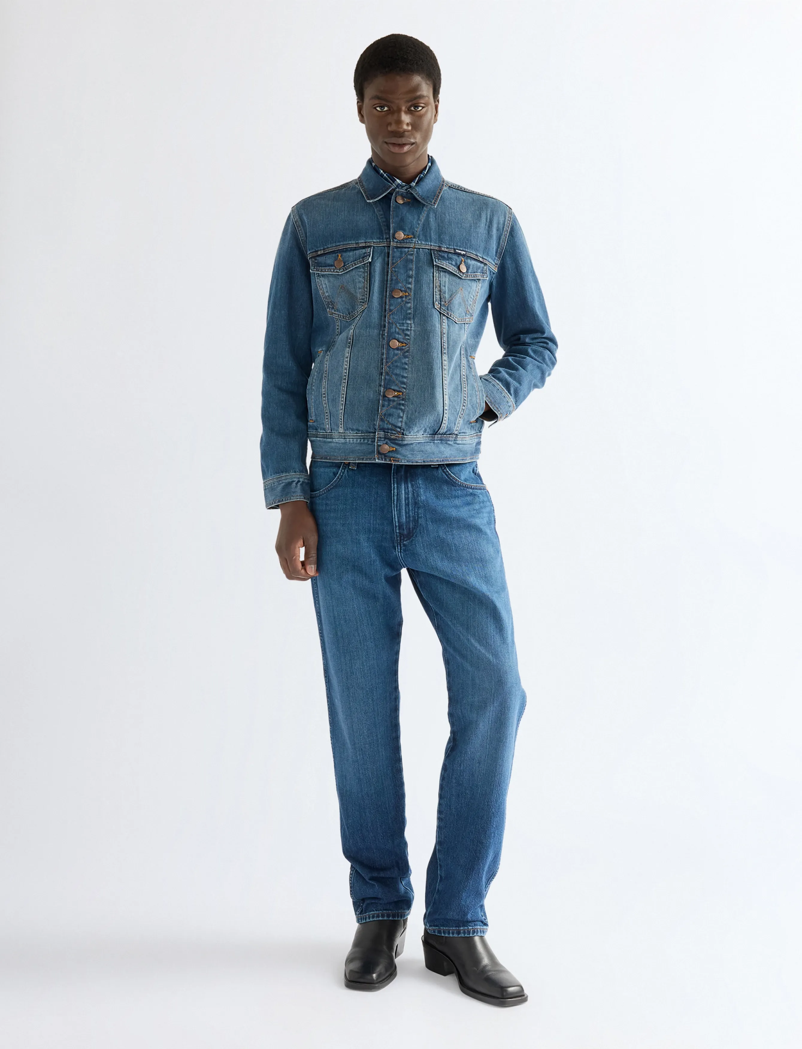 Wrangler - FRONTIER - morning wash - 3