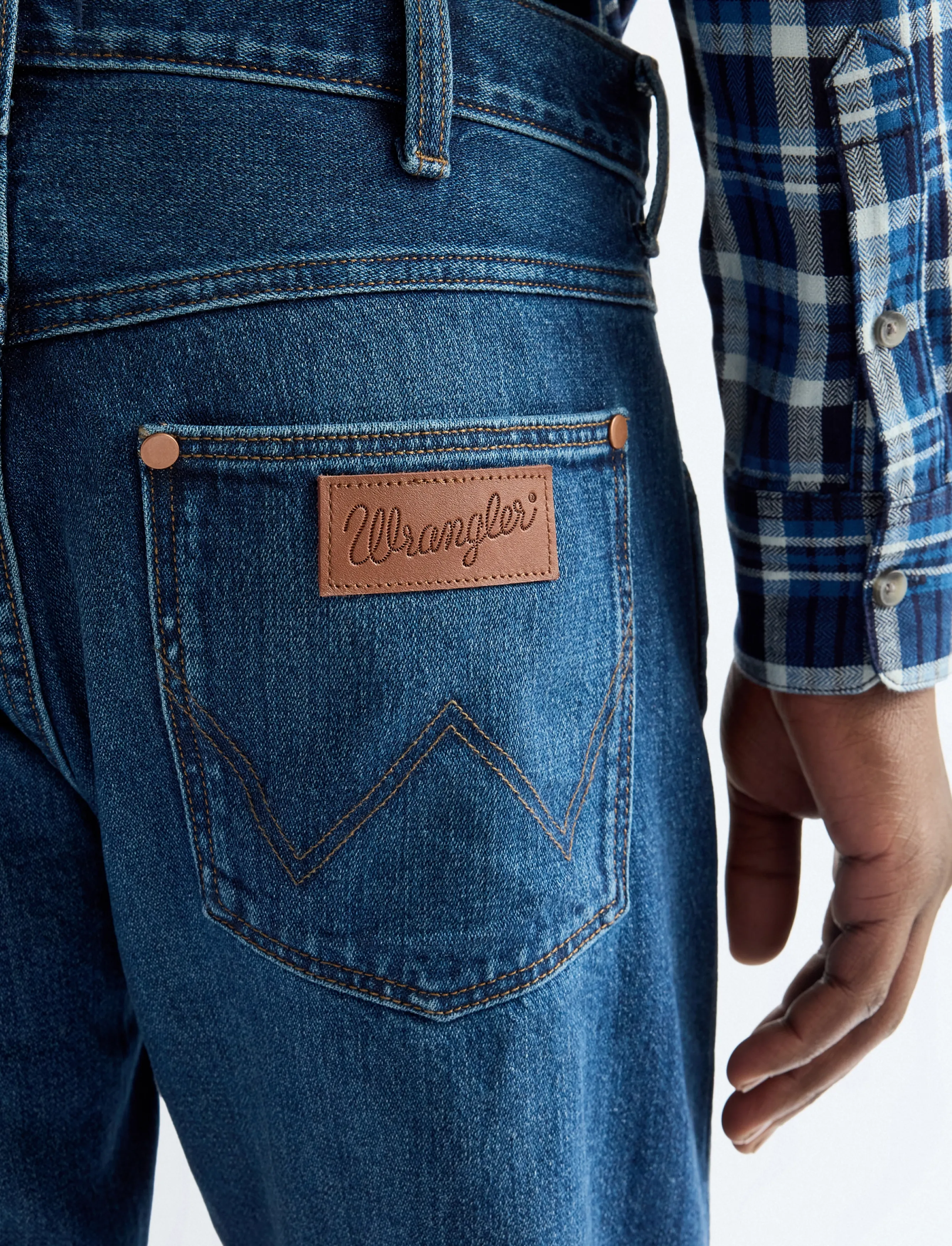 Wrangler - FRONTIER - morning wash - 5