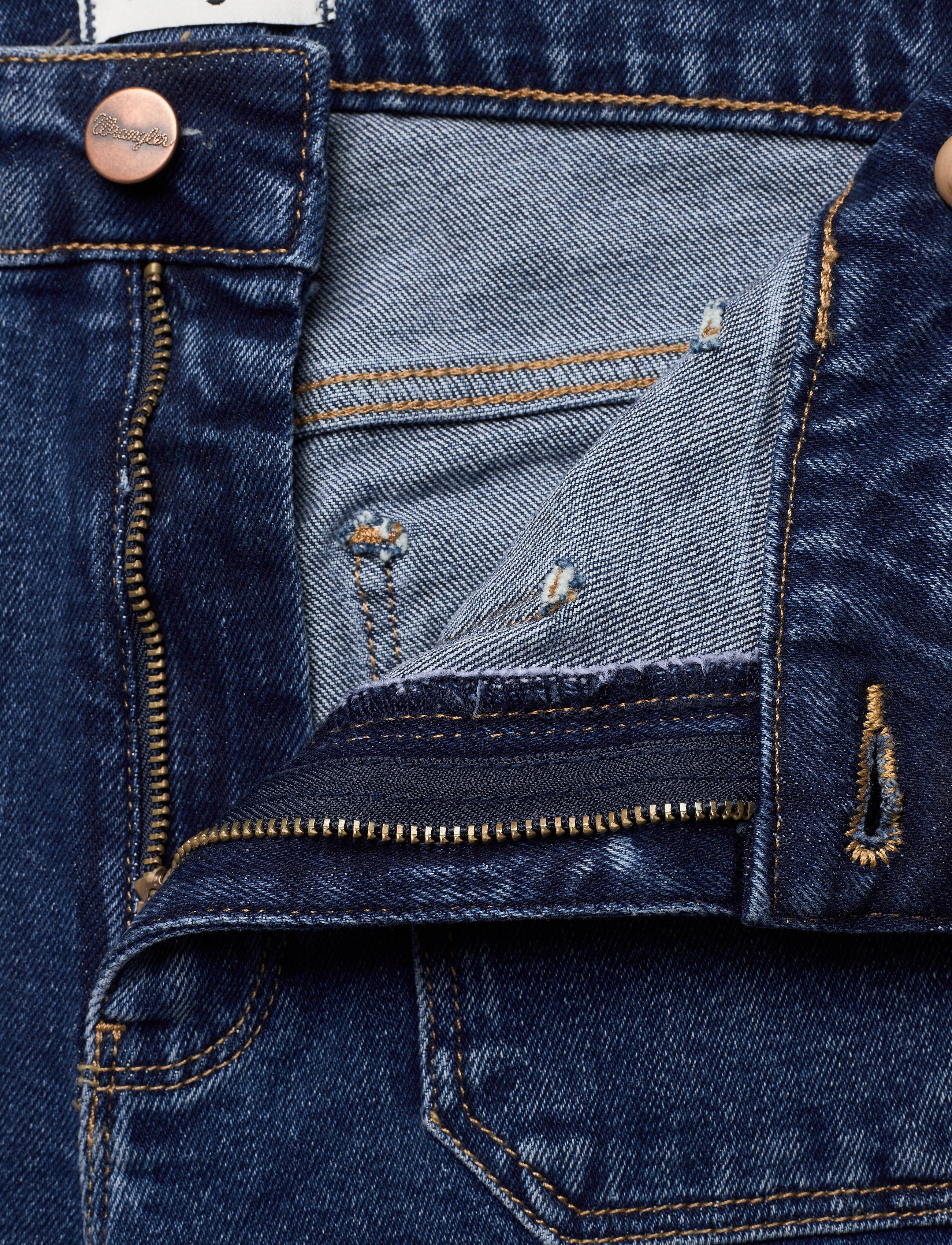 Wrangler - FLARE - retro dark - 3