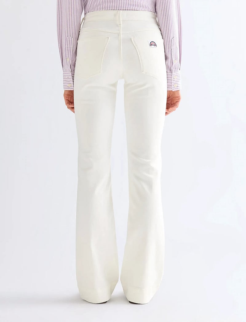 Wrangler - FLARE - flared jeans - worn white - 2