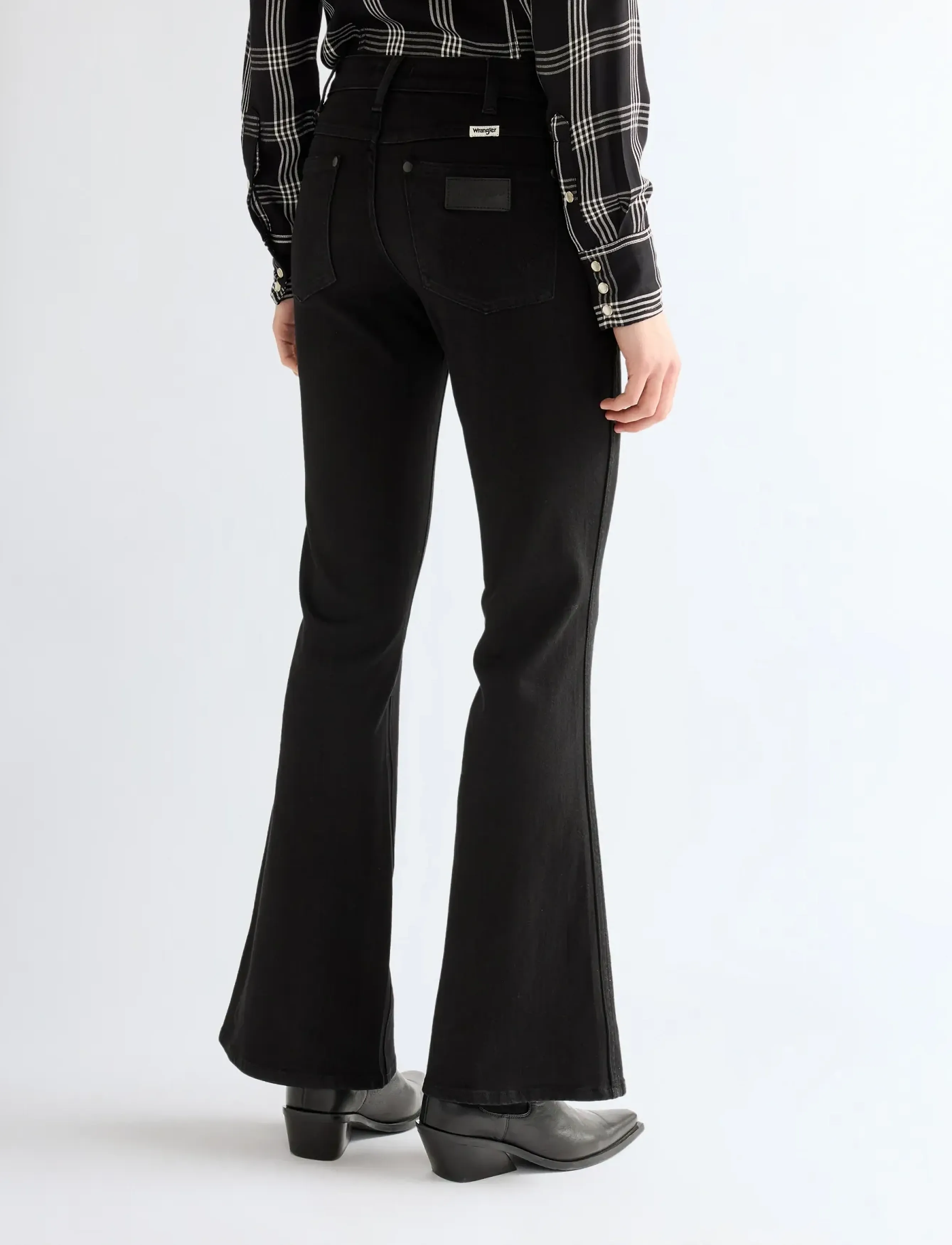 Wrangler - MONTANA - flared jeans - retro black - 4