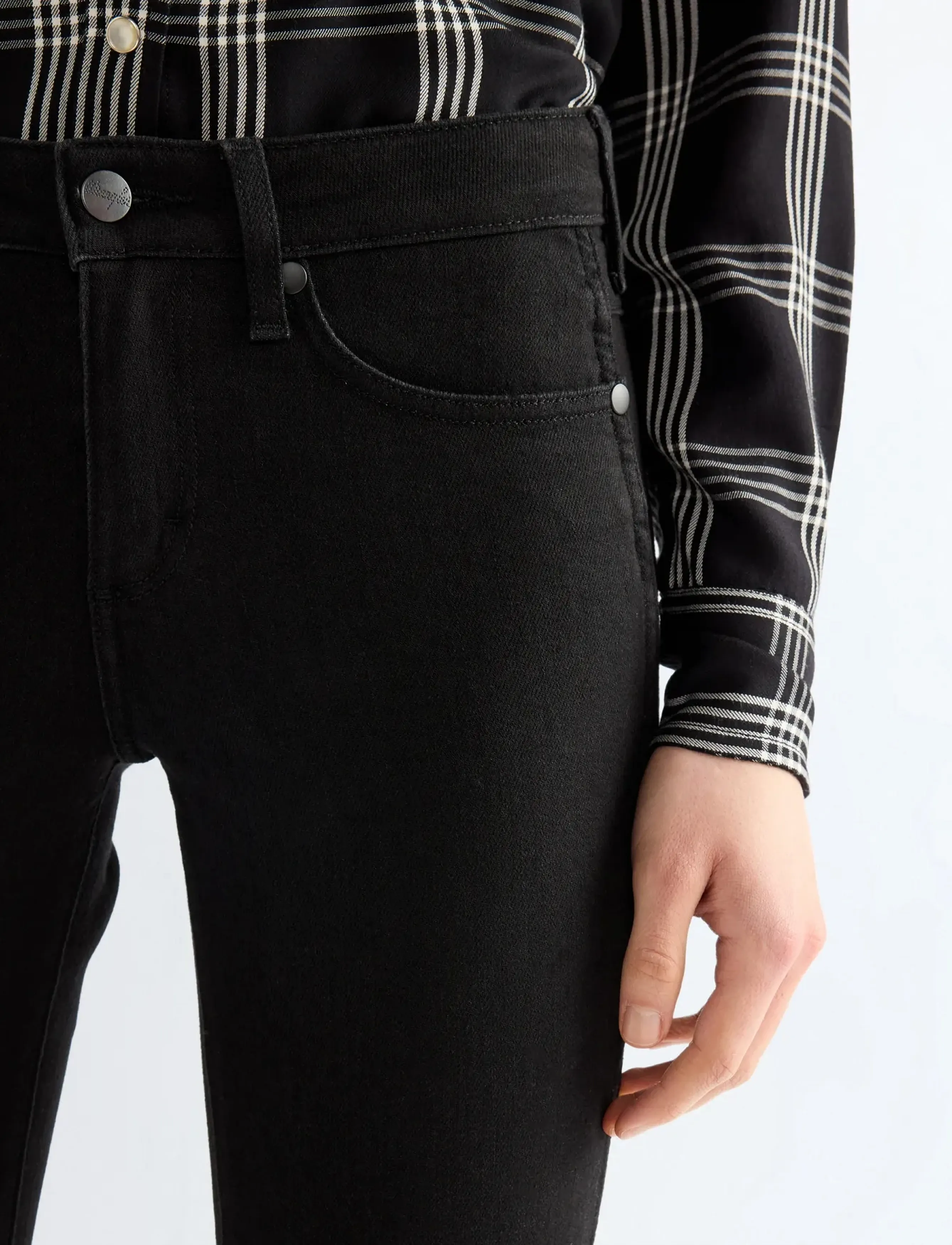 Wrangler - MONTANA - flared jeans - retro black - 5