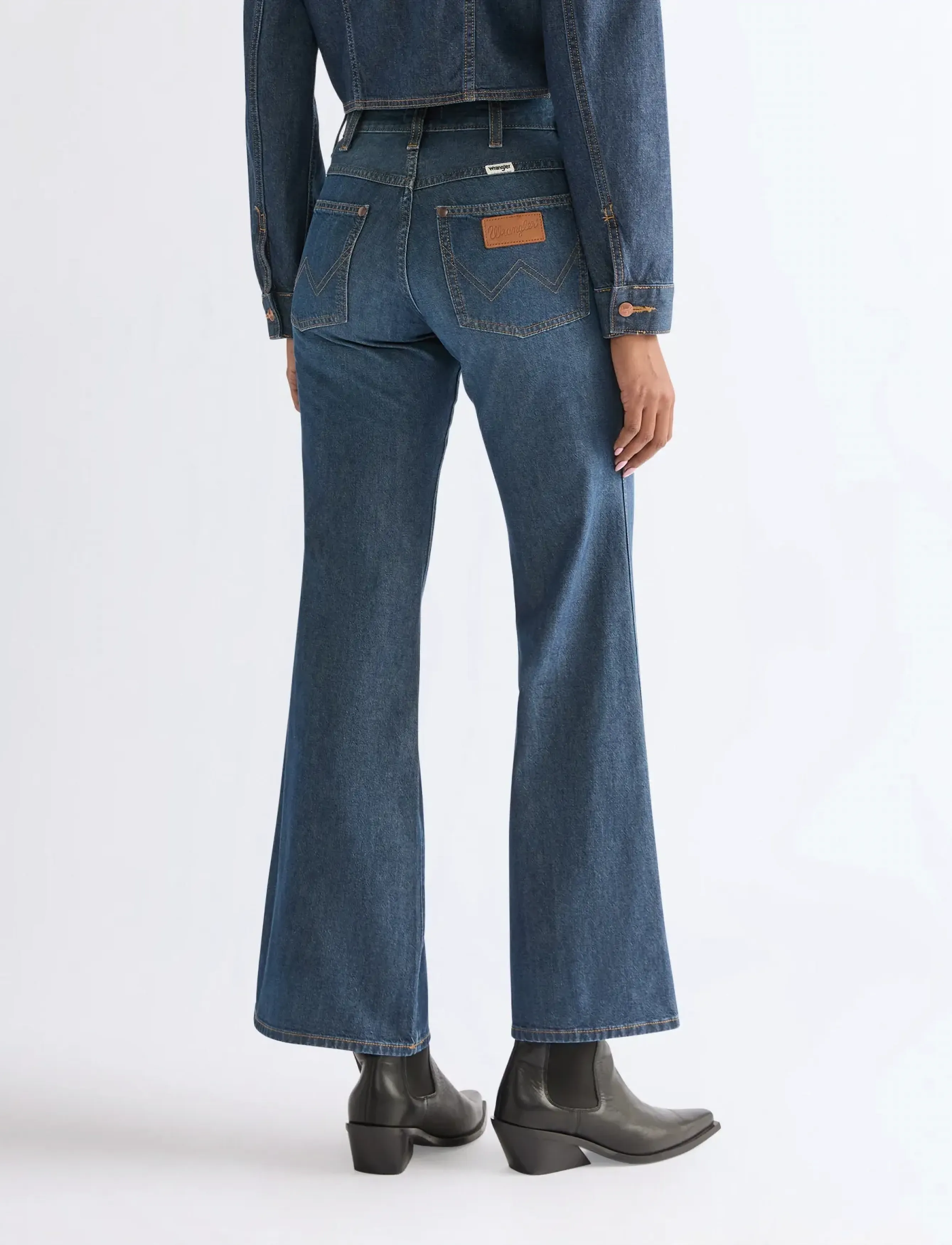 Wrangler - 70S FLARE - utsvängda jeans - western nightfall - 2