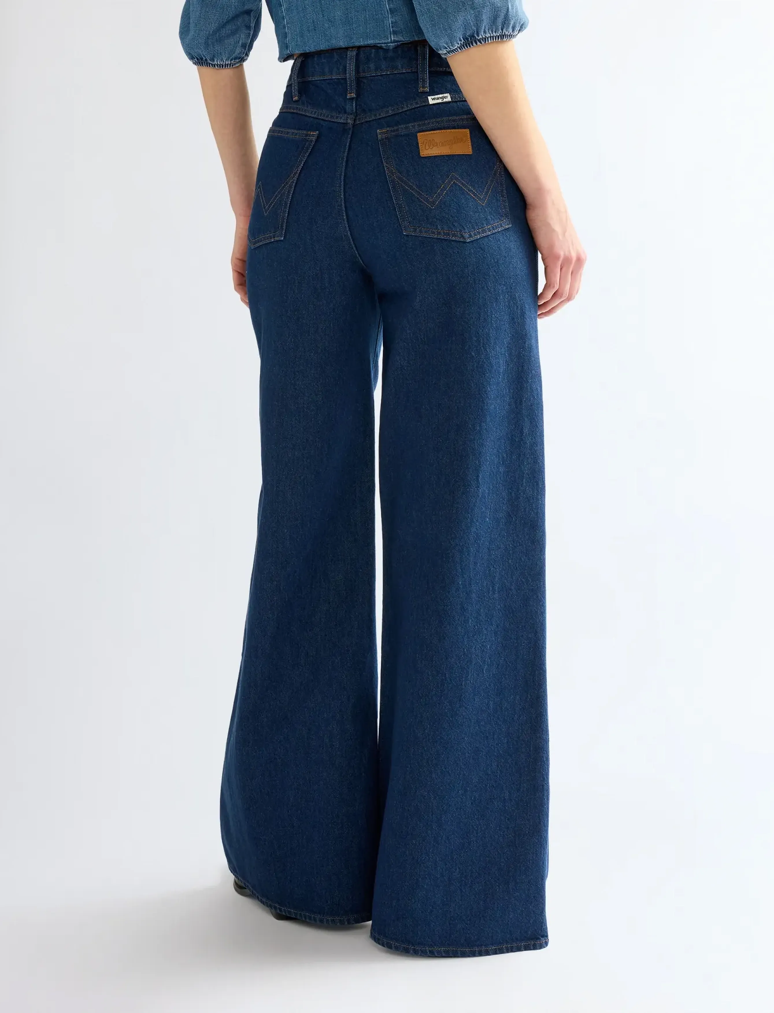Wrangler - CANYON - laia säärega teksad - overcast - 4
